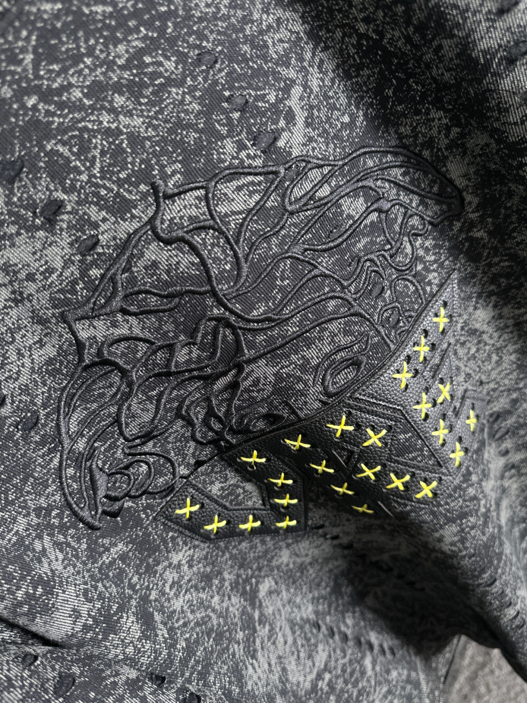 VER 25秋冬潮牌卫衣，精致工艺专柜面料，顶级元素融合打造，3标齐全，潮男时尚，无论是上身舒适度还是都