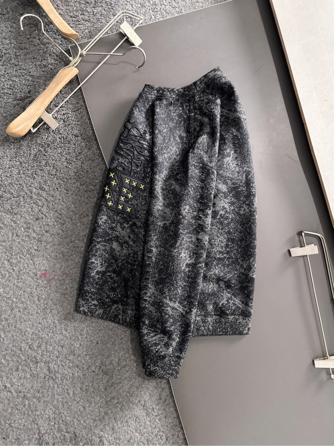 VER 25秋冬潮牌卫衣，精致工艺专柜面料，顶级元素融合打造，3标齐全，潮男时尚，无论是上身舒适度还是都