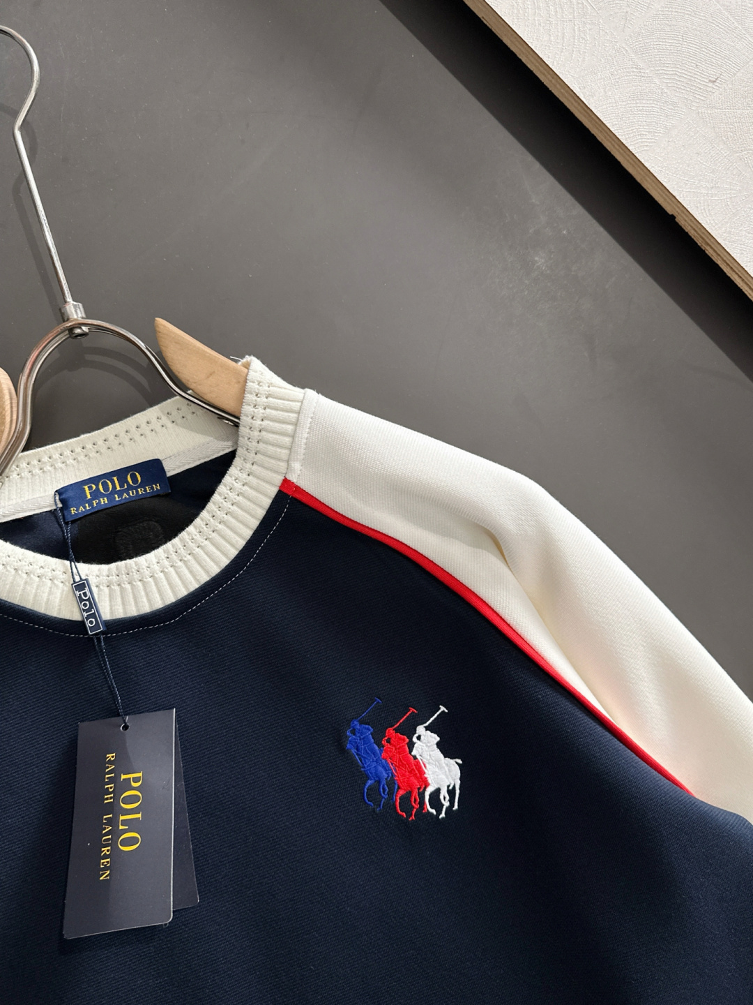 POLO 25秋冬潮牌卫衣，精致工艺专柜面料，顶级元素融合打造，3标齐全，潮男时尚，无论是上身舒适度还是