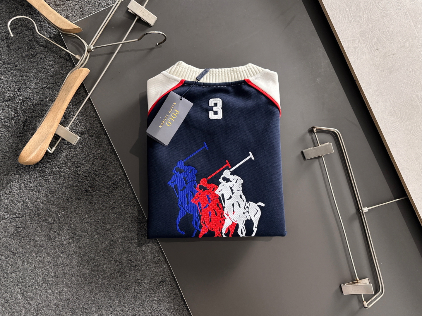 POLO 25秋冬潮牌卫衣，精致工艺专柜面料，顶级元素融合打造，3标齐全，潮男时尚，无论是上身舒适度还是