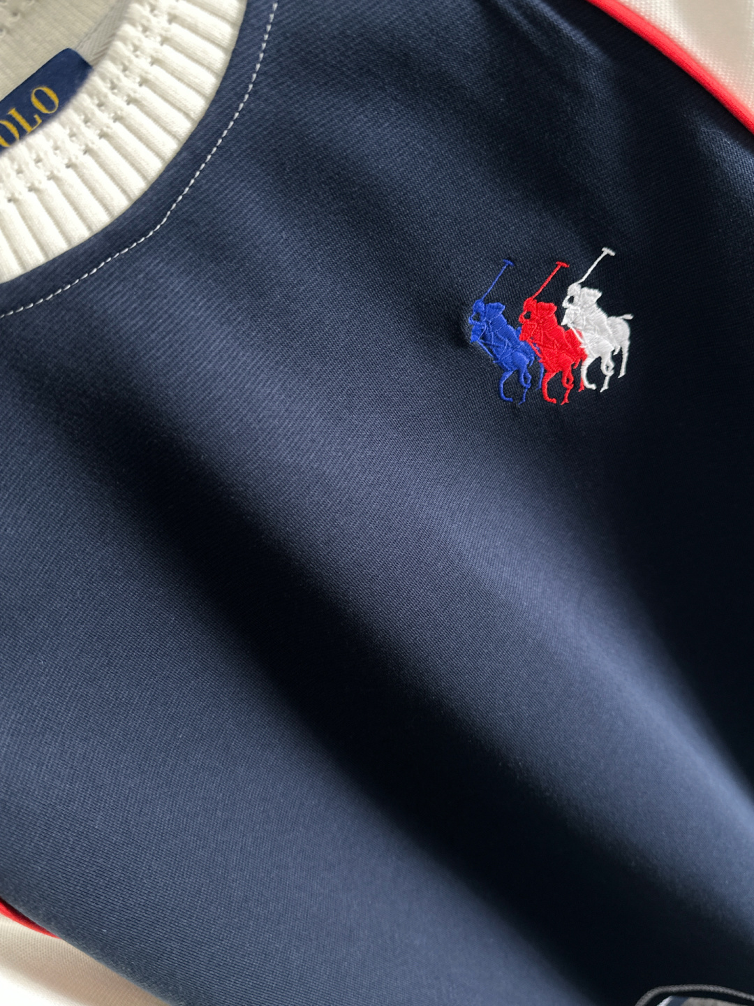 POLO 25秋冬潮牌卫衣，精致工艺专柜面料，顶级元素融合打造，3标齐全，潮男时尚，无论是上身舒适度还是