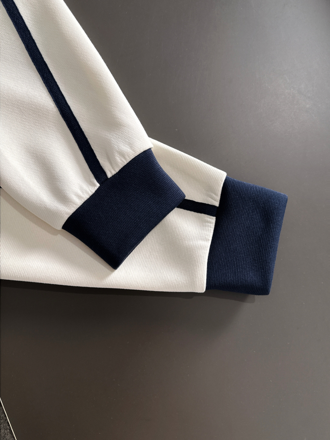 POLO 25秋冬潮牌卫衣，精致工艺专柜面料，顶级元素融合打造，3标齐全，潮男时尚，无论是上身舒适度还是