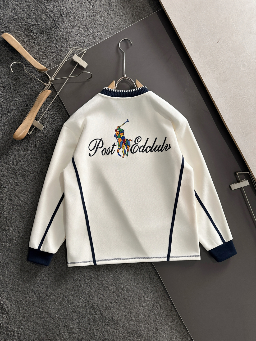 POLO 25秋冬潮牌卫衣，精致工艺专柜面料，顶级元素融合打造，3标齐全，潮男时尚，无论是上身舒适度还是