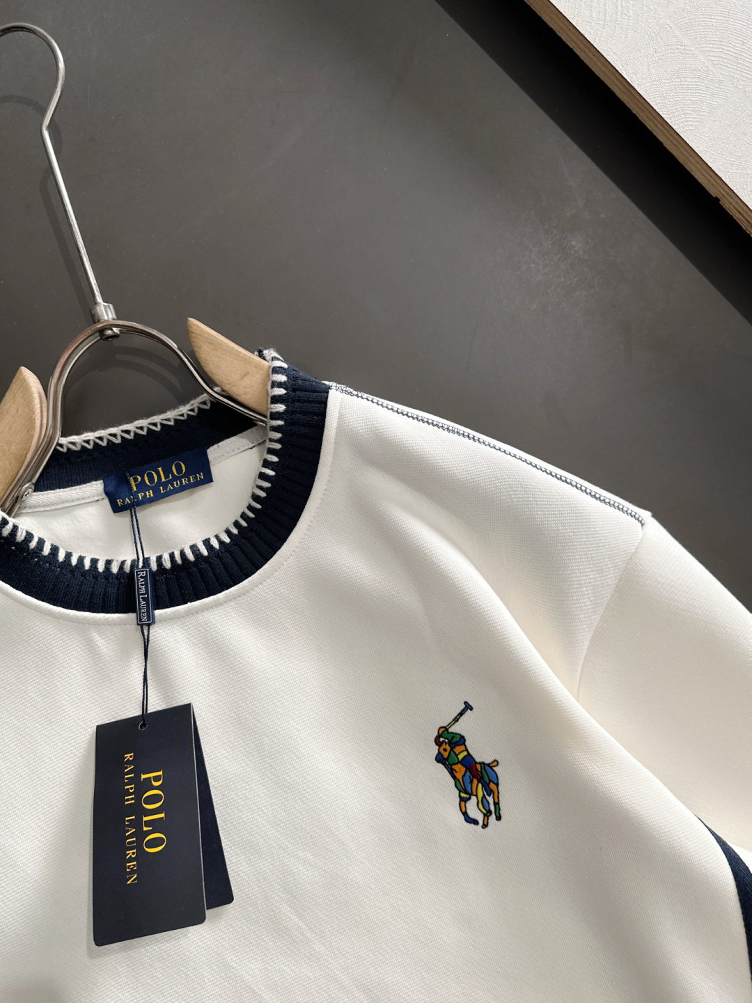 POLO 25秋冬潮牌卫衣，精致工艺专柜面料，顶级元素融合打造，3标齐全，潮男时尚，无论是上身舒适度还是