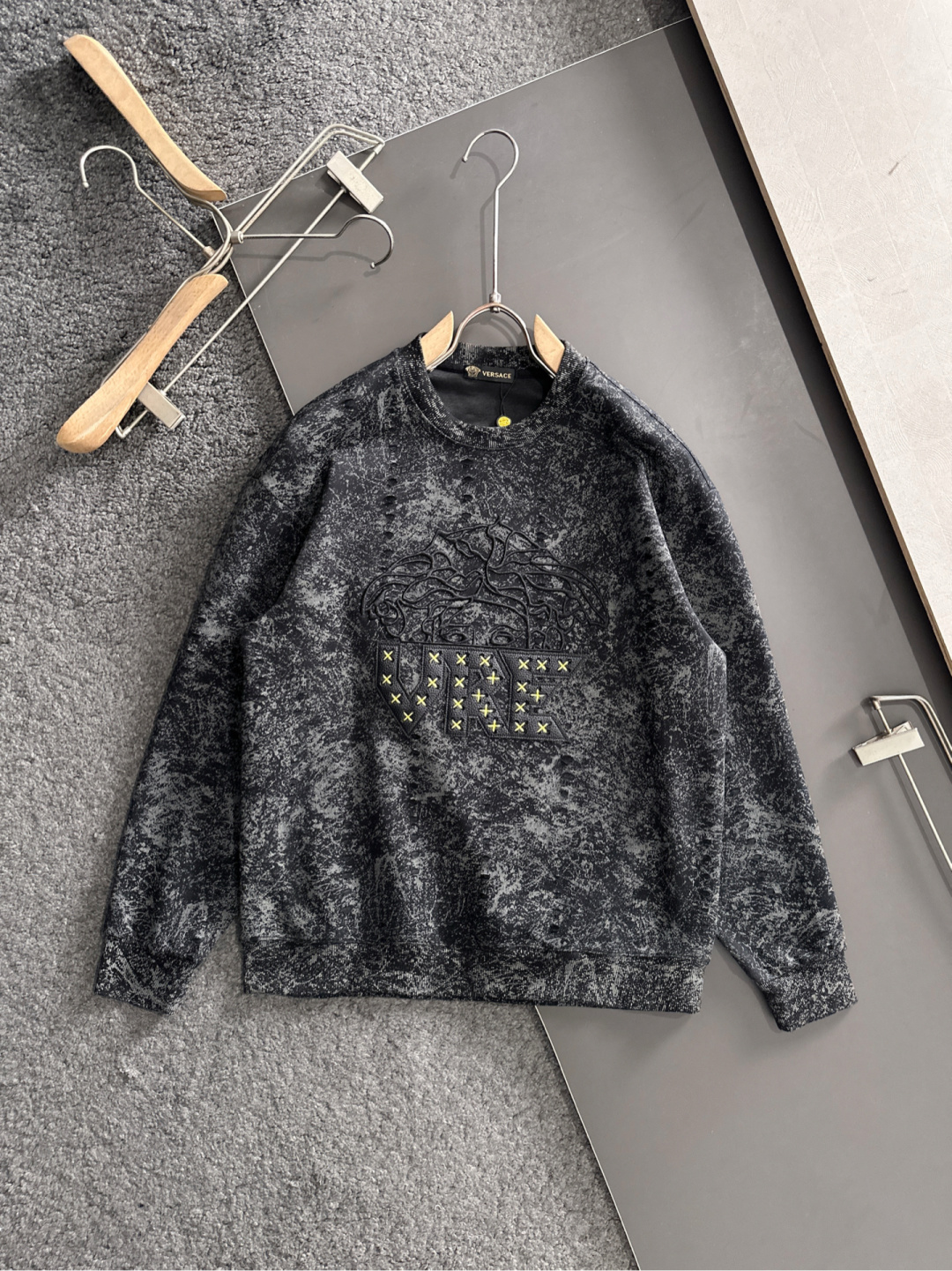 VER 25秋冬潮牌卫衣，精致工艺专柜面料，顶级元素融合打造，3标齐全，潮男时尚，无论是上身舒适度还是都