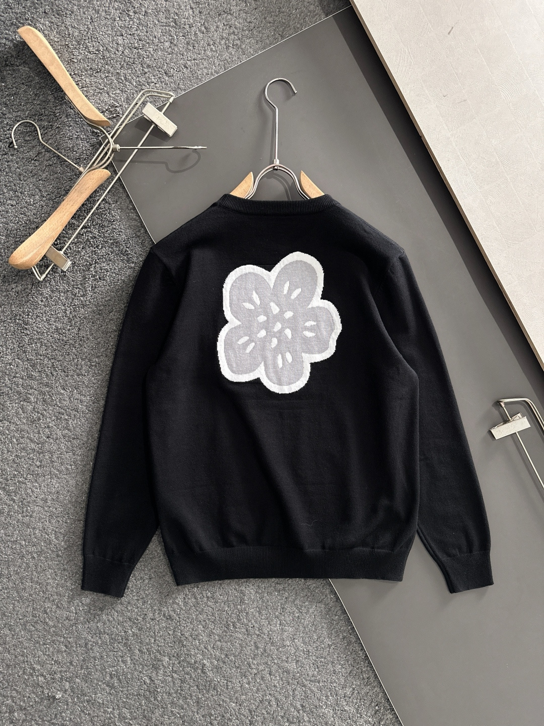 KEN 2025秋冬新品毛衣，休闲时尚保暖，打底单穿都可以进口羊毛混纺羊毛，保暖性很强，不刺激皮肤，可贴