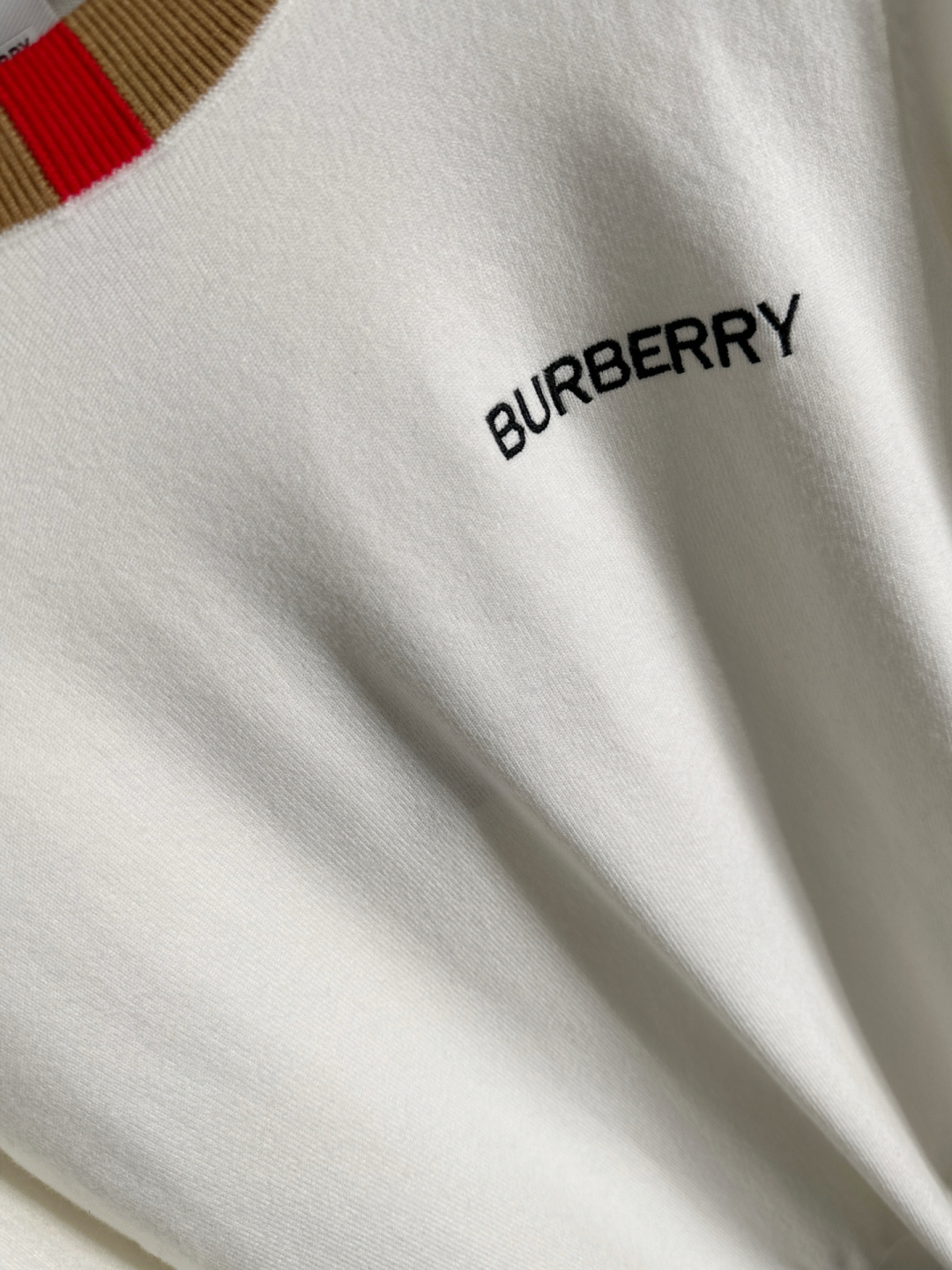 BBR 2025秋冬全身提花新款简约圆领针织羊毛衫，精致工艺专柜面料，顶级元素融合打造，经典3标齐全，潮