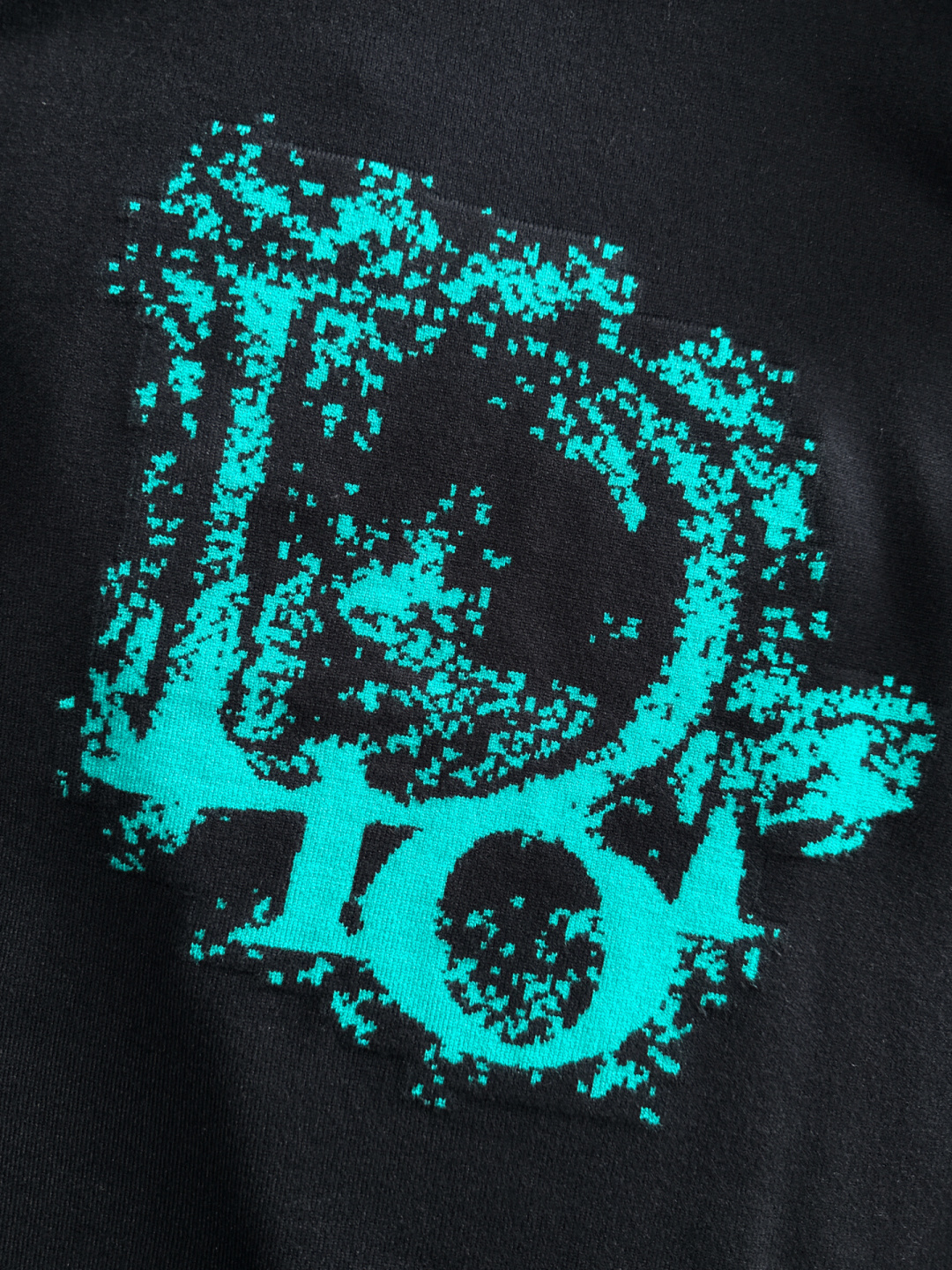 CD 2025秋冬全身提花新款简约圆领针织羊毛衫，精致工艺专柜面料，顶级元素融合打造，经典3标齐全，潮男