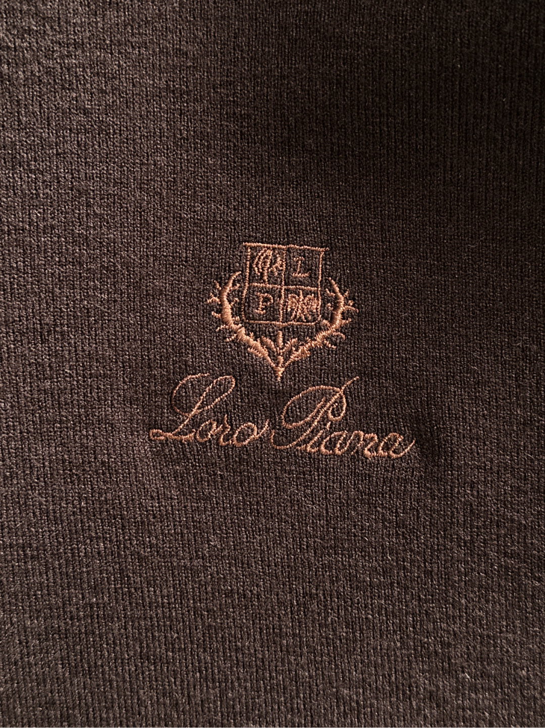 lP🆕 英伦雅痞绅士老钱们强烈推荐 经典圆领绵羊毛毛衣 经典刺绣低调奢华简约设计 保暖舒适 有型商务通勤