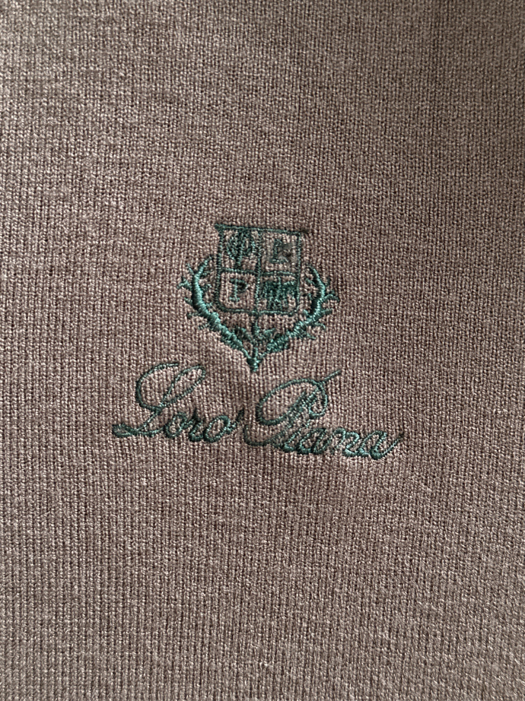 lP🆕 英伦雅痞绅士老钱们强烈推荐 经典圆领绵羊毛毛衣 经典刺绣低调奢华简约设计 保暖舒适 有型商务通勤