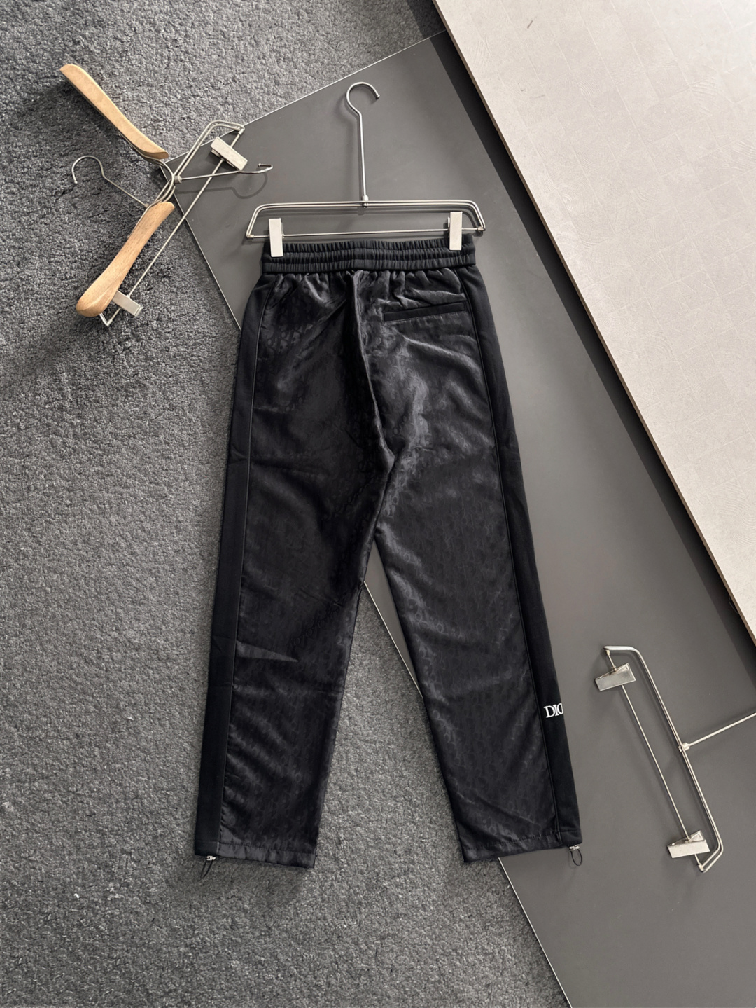 CH 2025秋冬新品休闲裤，经典款百看不厌，裤身工艺设计，进口客供辅料、面料定制，每个细节做到极致，原