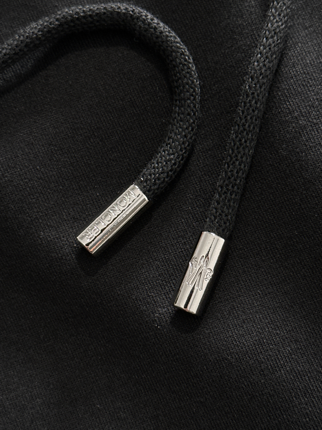 MON 2025秋冬新品休闲裤，经典款百看不厌，裤身工艺设计，进口客供辅料、面料定制，每个细节做到极致，