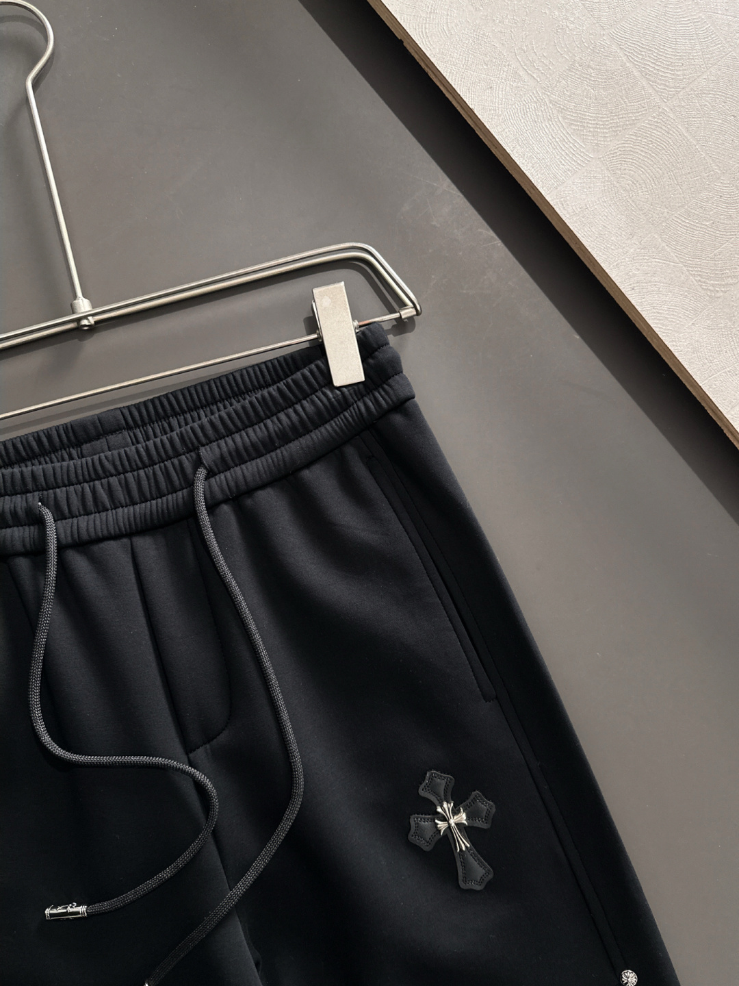 CH 2025秋冬新品休闲裤，经典款百看不厌，裤身工艺设计，进口客供辅料、面料定制，每个细节做到极致，原