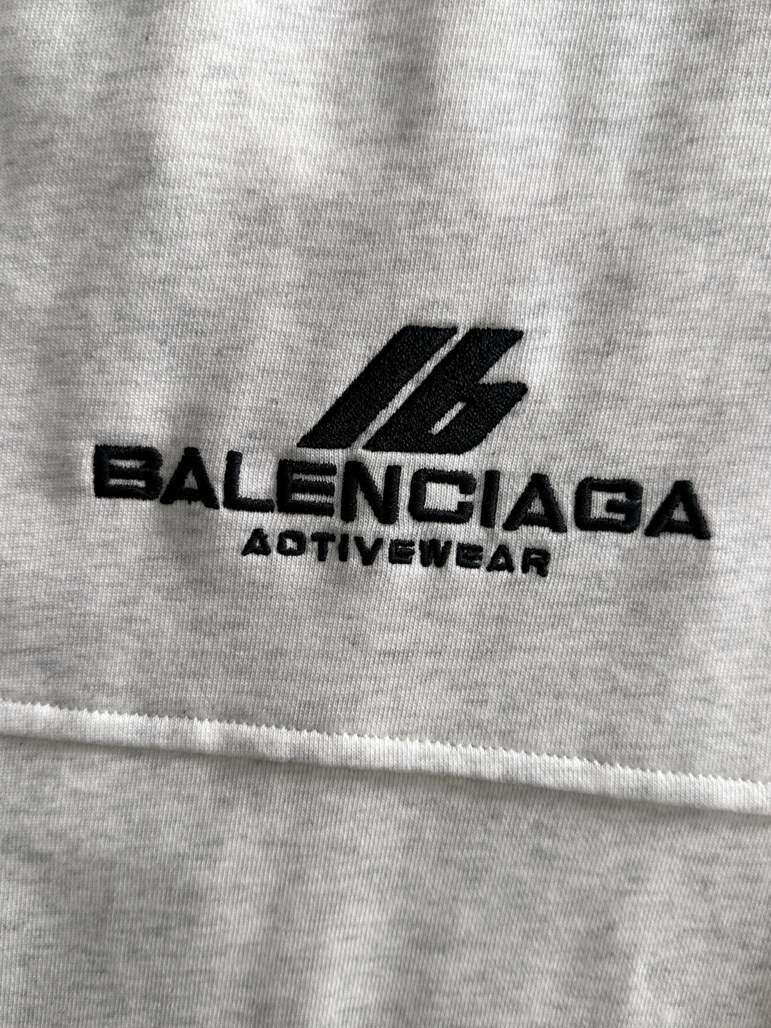 BAL 2025秋冬新品休闲裤，经典款百看不厌，裤身工艺设计，进口客供辅料、面料定制，每个细节做到极致，