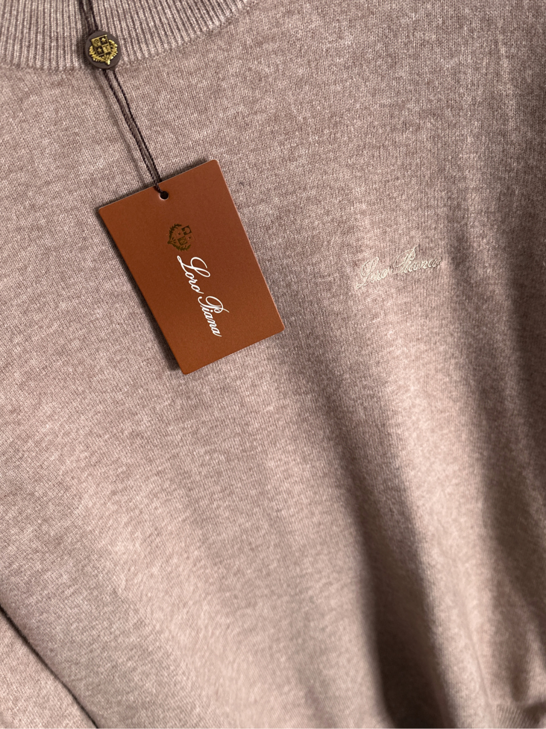 lP🆕 英伦雅痞绅士老钱们强烈推荐 经典圆领绵羊毛毛衣 经典刺绣低调奢华简约设计 保暖舒适 有型商务通勤