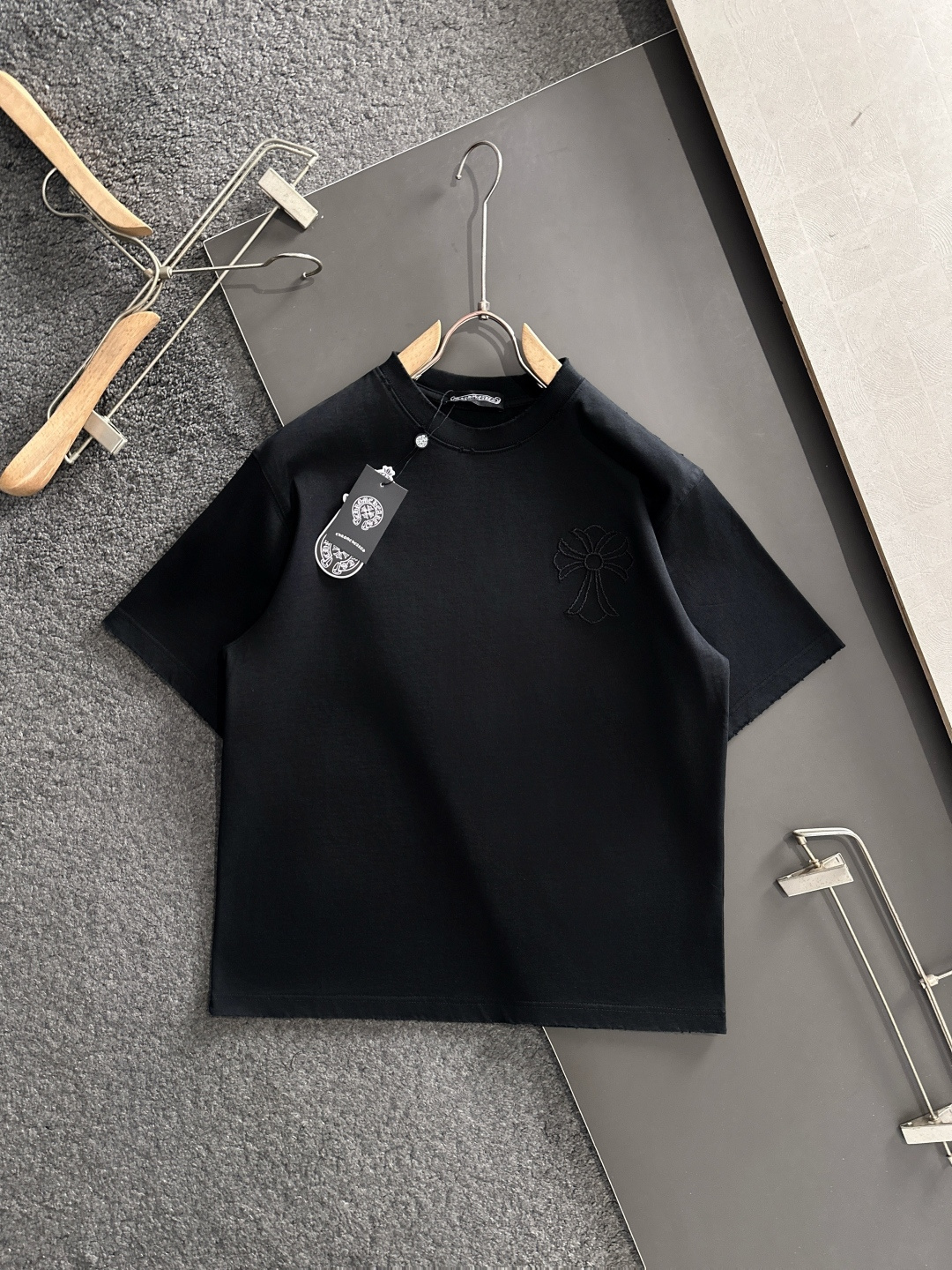 （高版本）CH 2026SS春夏最新款圆领时尚短袖T恤，官网同步，专柜纯棉面料！贴肤舒适，耐看又好穿，领