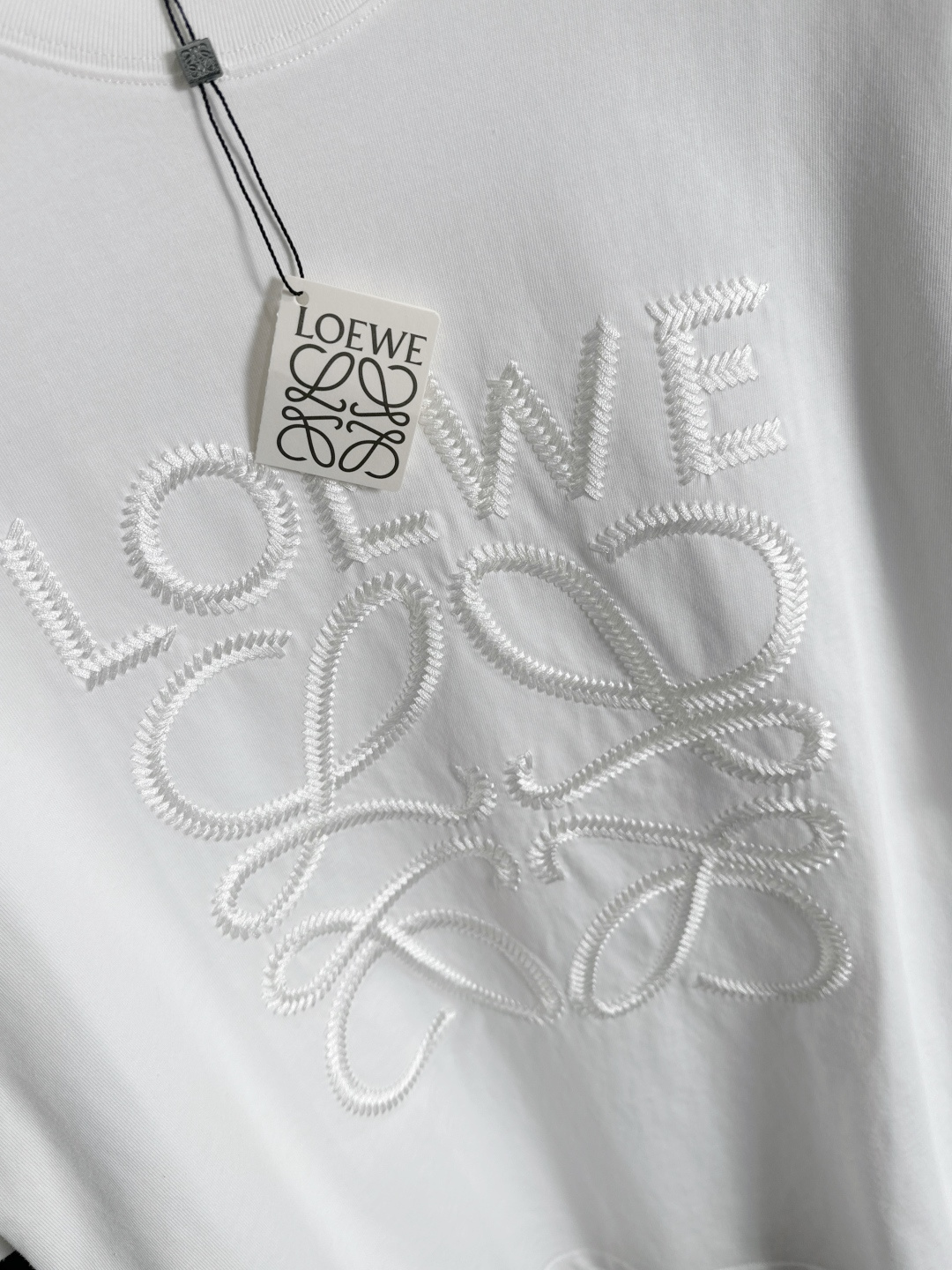 （高版本）LOW 2026SS春夏最新款圆领时尚短袖T恤，官网同步，专柜纯棉面料！贴肤舒适，耐看又好穿，