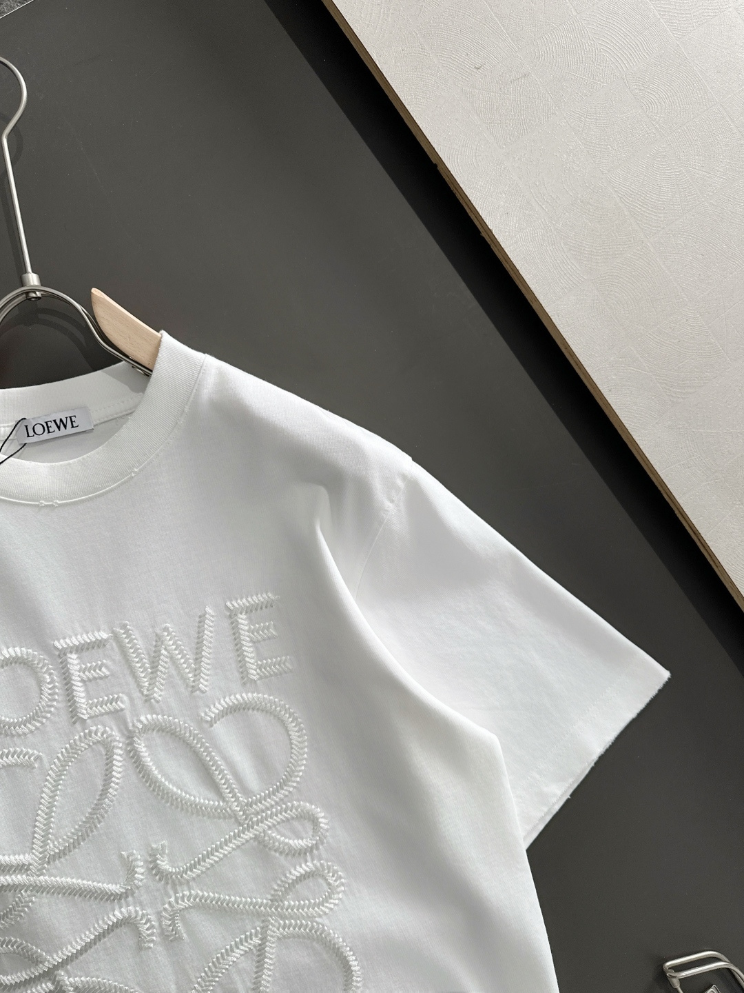 （高版本）LOW 2026SS春夏最新款圆领时尚短袖T恤，官网同步，专柜纯棉面料！贴肤舒适，耐看又好穿，