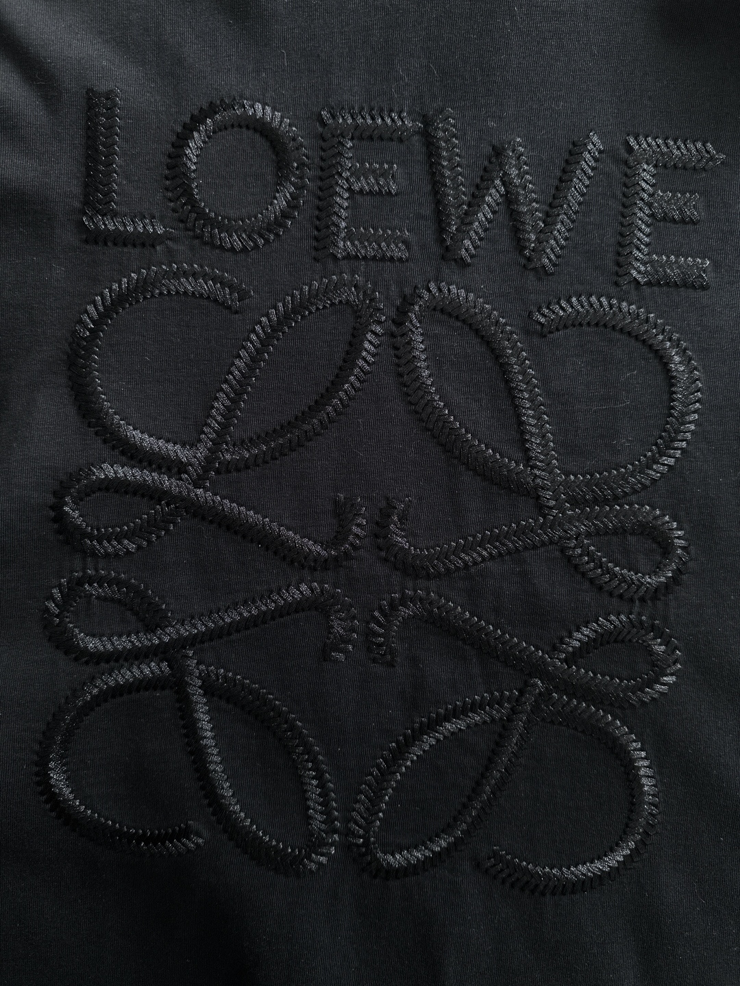 （高版本）LOW 2026SS春夏最新款圆领时尚短袖T恤，官网同步，专柜纯棉面料！贴肤舒适，耐看又好穿，