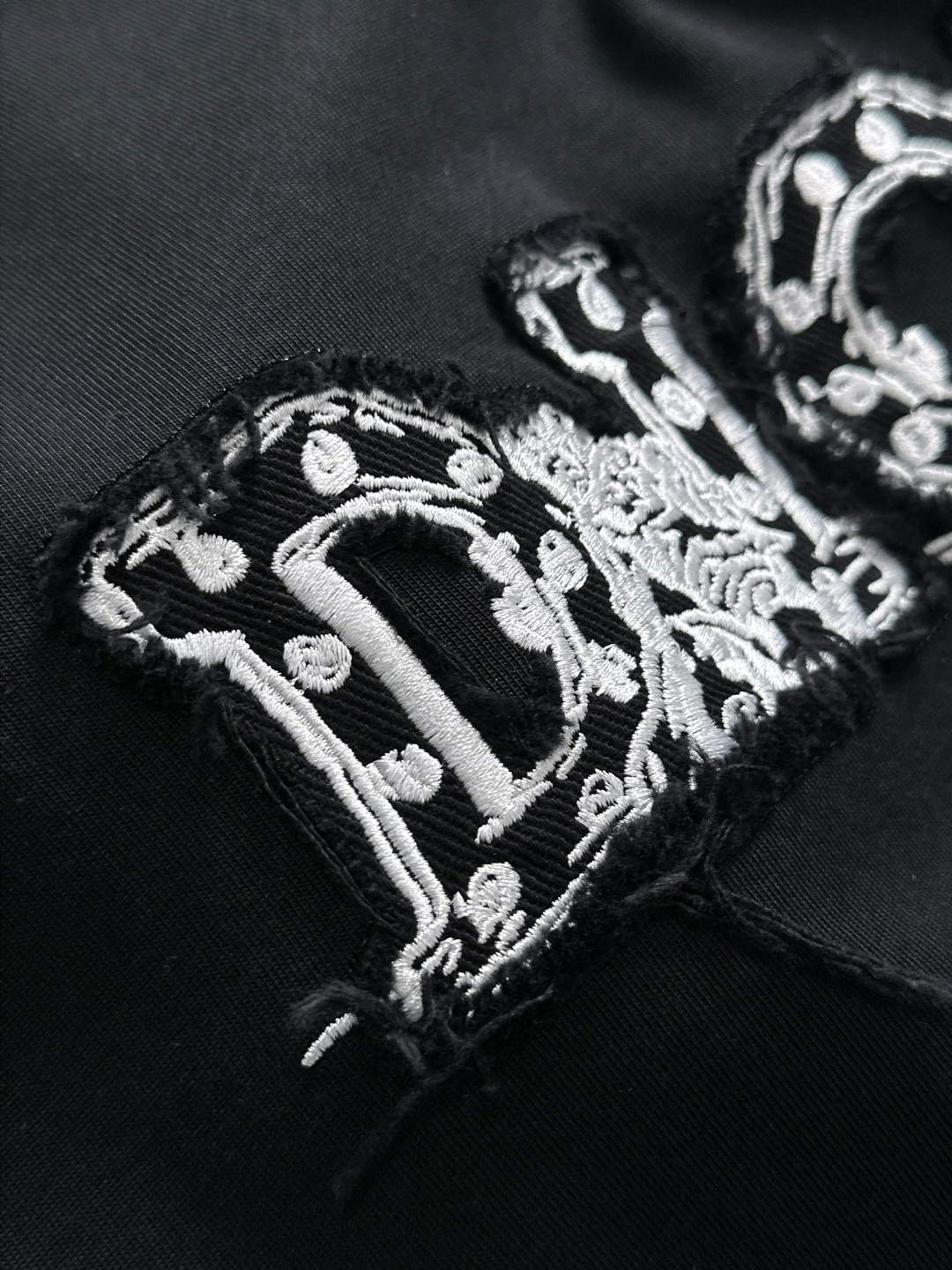 （高版本）CD 2026SS春夏最新款圆领时尚短袖T恤，官网同步，专柜纯棉面料！贴肤舒适，耐看又好穿，领