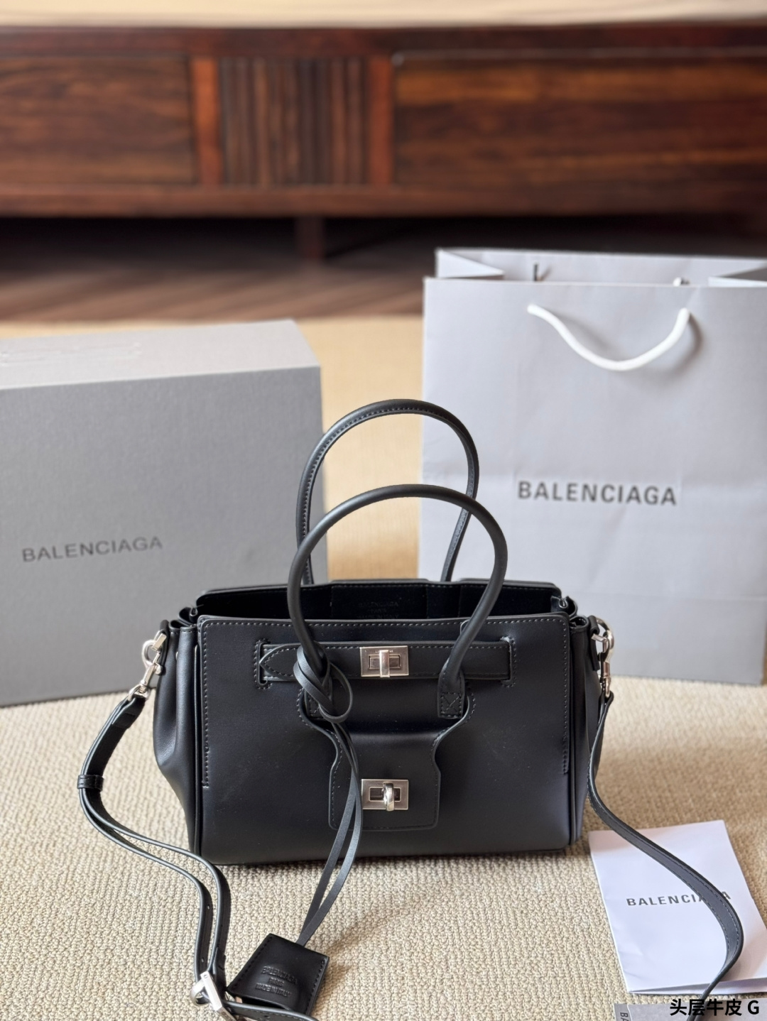 Balenciaga bag look | mini — photo 6