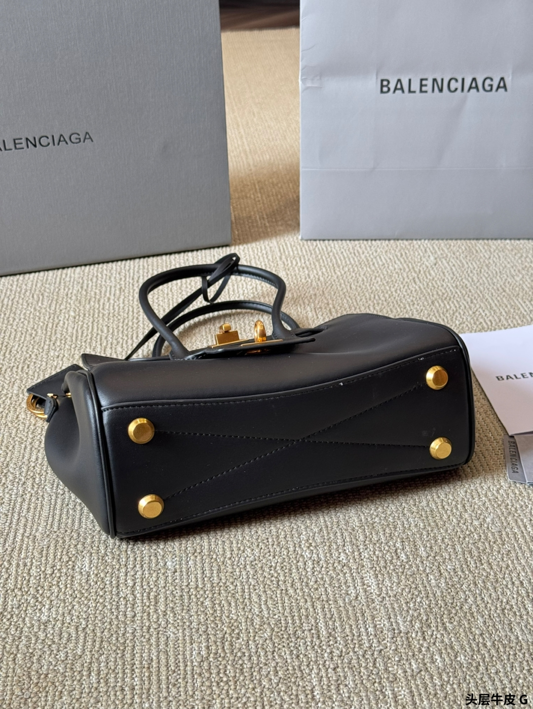 Balenciaga bag look | mini — photo 9