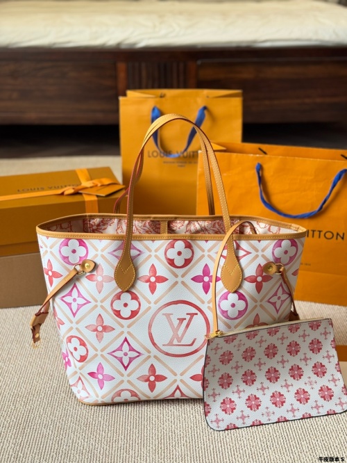 Louis Vuitton Neverfull MM Bag: Limited Edition Watercolor Design 1 Louis Vuitton Neverfull MM Bag: Limited Edition Watercolor Design
