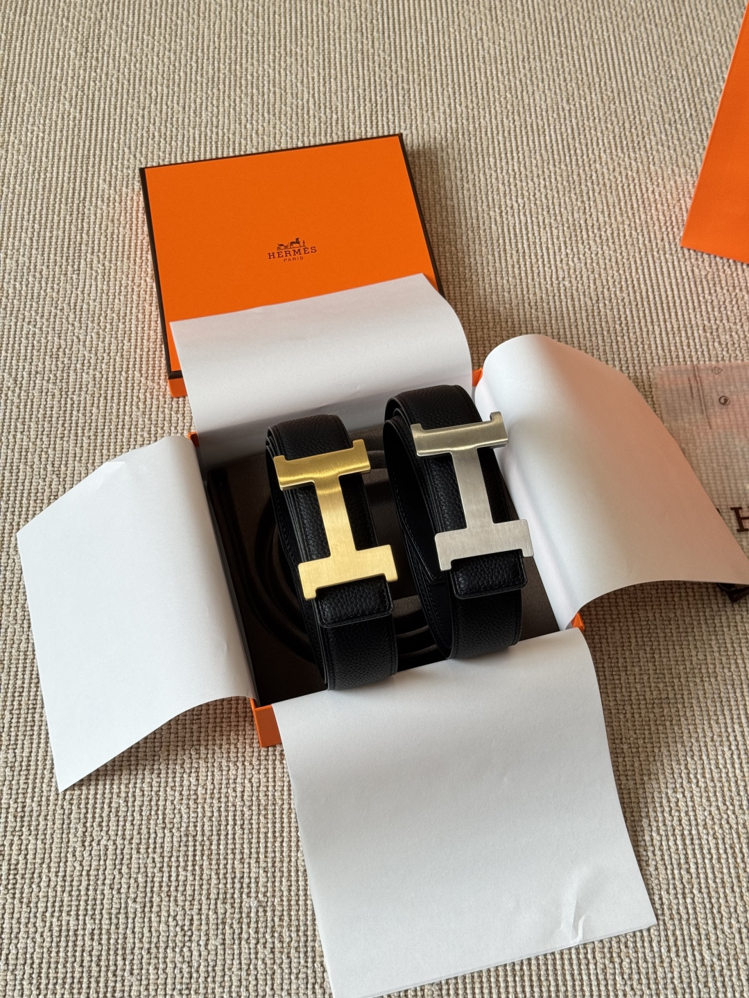 Hermes Black leather 38mm everyday