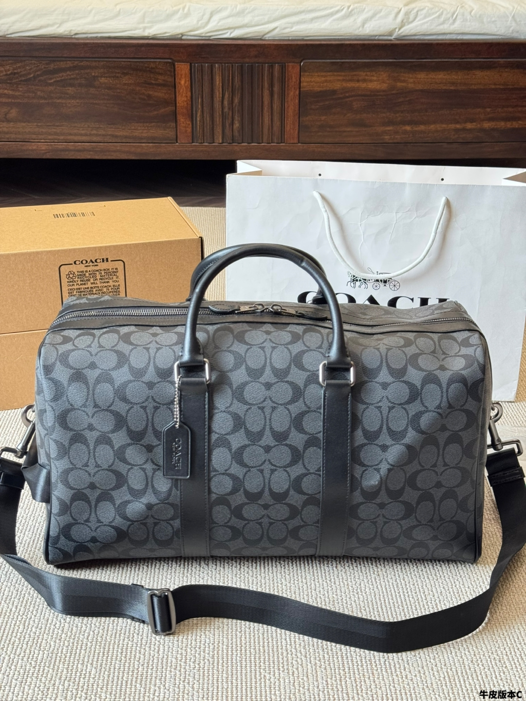 Versión de piel de vaca, bolso de viaje para hombre Coach 45cm. Hasta ahora, el bolso de viaje favorito de Coach. La ca…