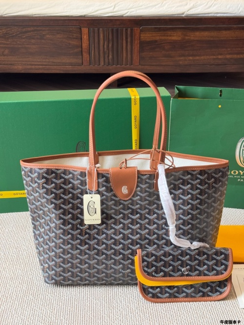 Goyard Saint Louis Tote Bag in Goyardine Canvas with Detachable Pouch 1 Goyard Saint Louis Tote Bag in Goyardine Canvas with Detachable Pouch