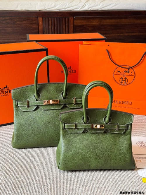 Hermès Birkin 25/30cm Olive Green Leather Handbag with Gold Hardware 1 Hermès Birkin 25/30cm Olive Green Leather Handbag with Gold Hardware