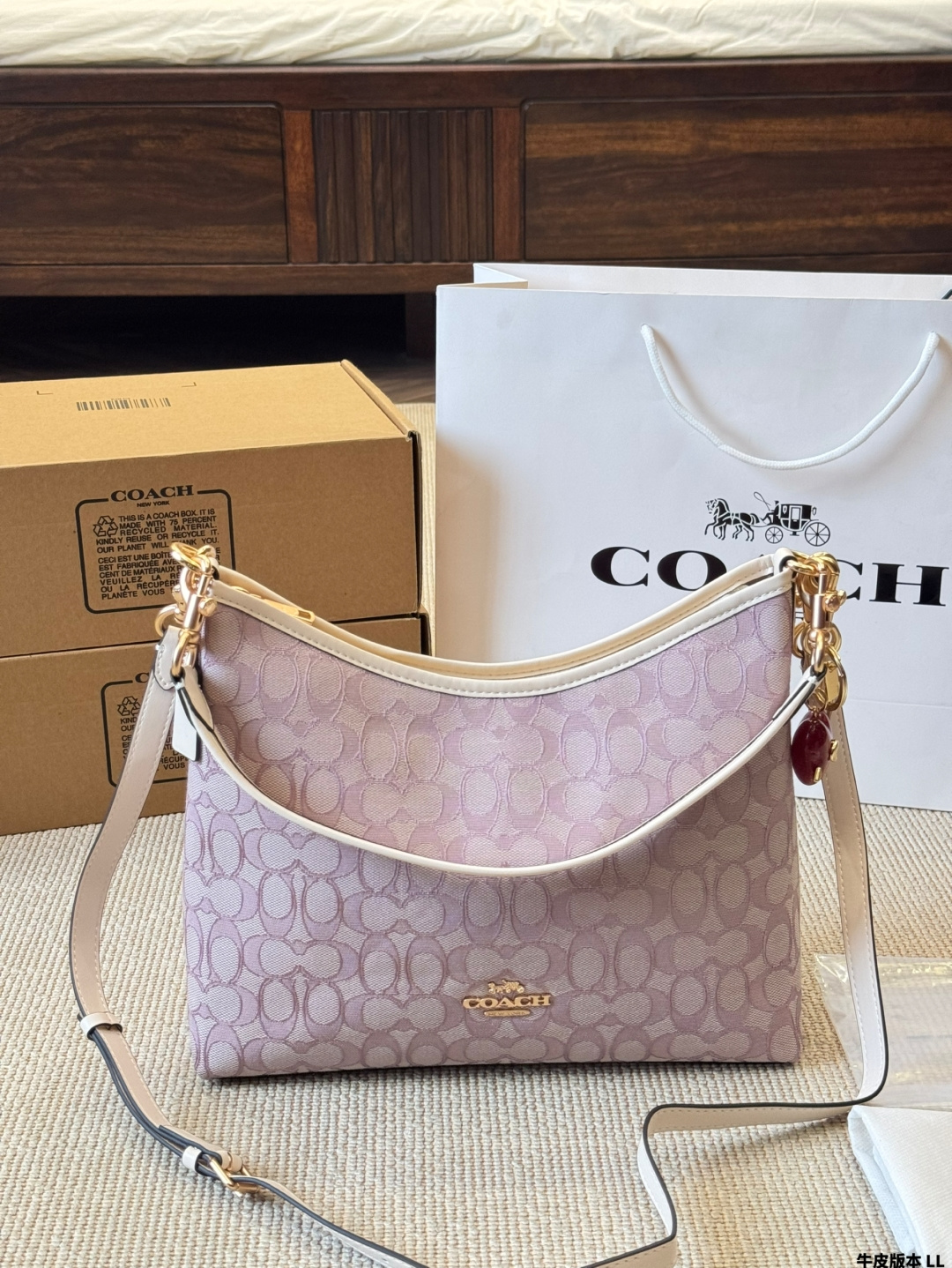Versión en piel COACH | Laurel bolso vagabundo, el clásico bolso luna de Coach, con mayor capacidad que un bo…