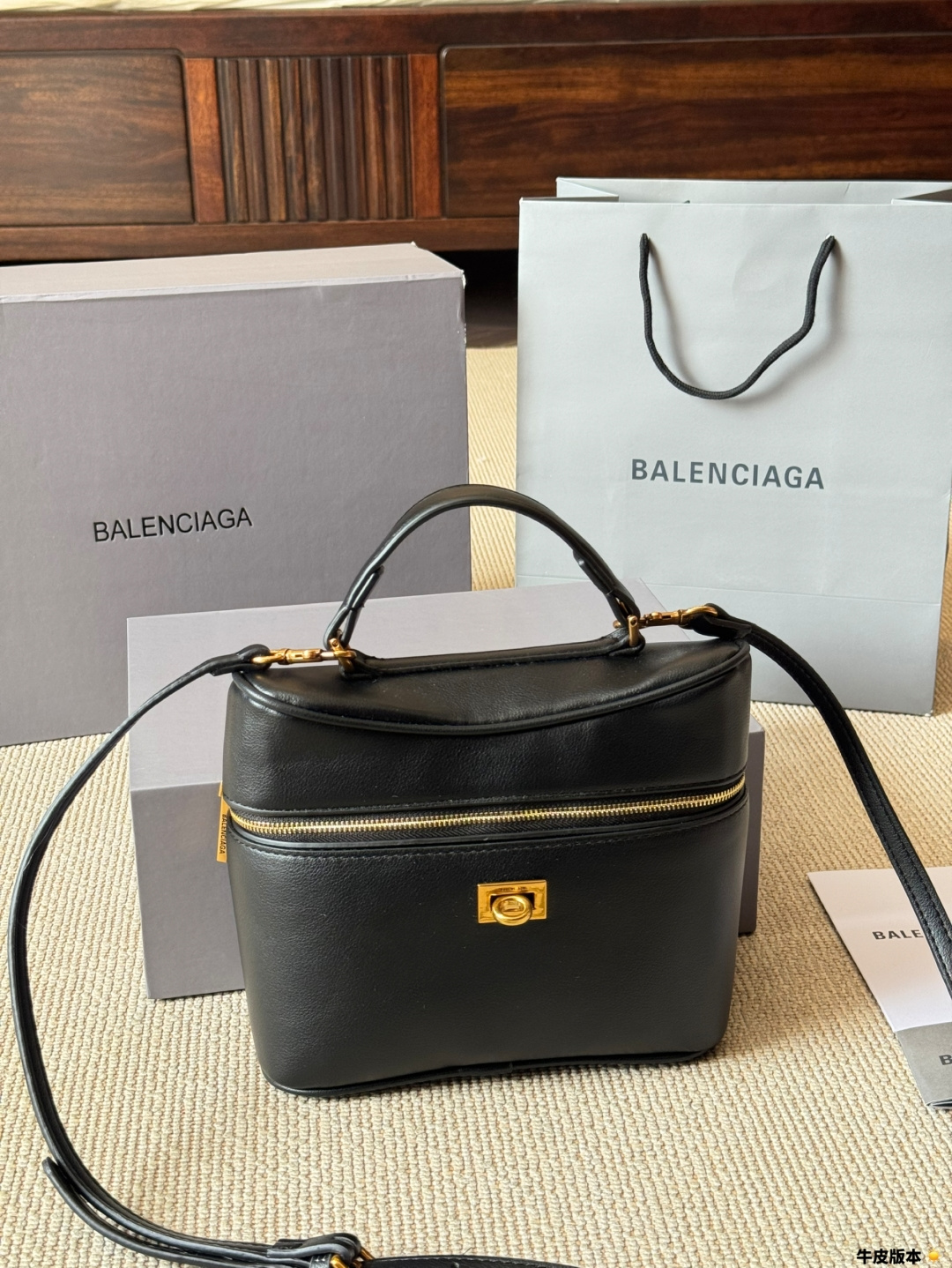 Balenciaga bag Balenciaga | Rodeo Vanity — photo 6