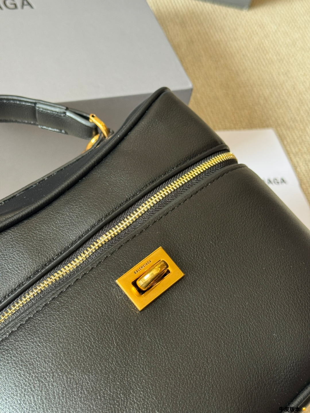 Balenciaga bag Balenciaga | Rodeo Vanity — photo 5
