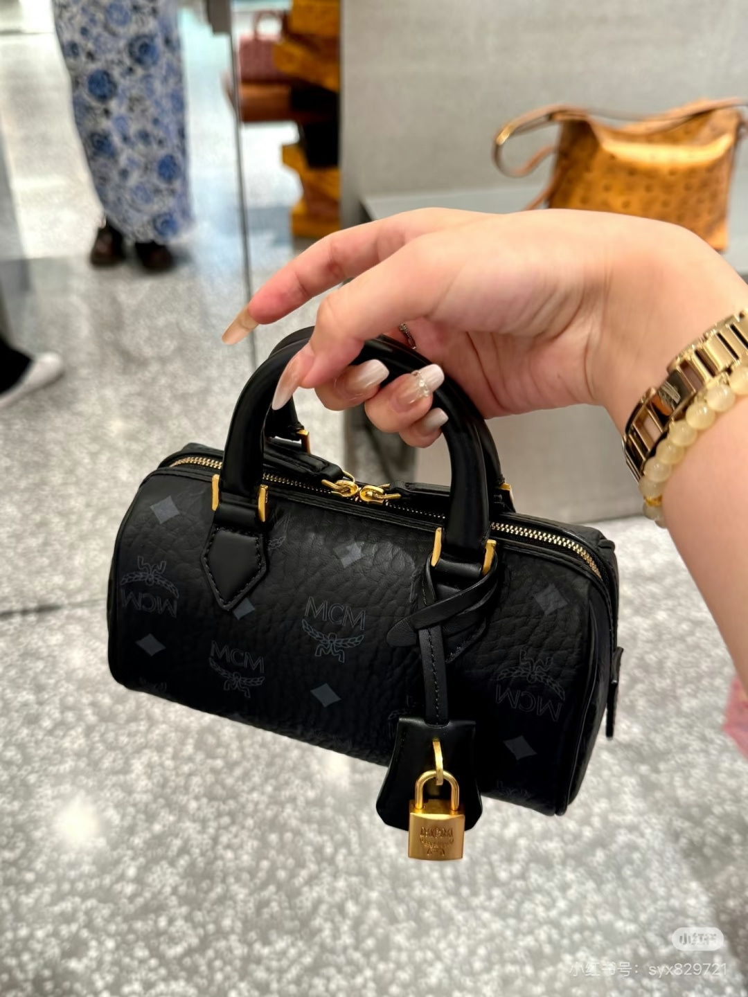 Bolso MCM Novedad — photo 4