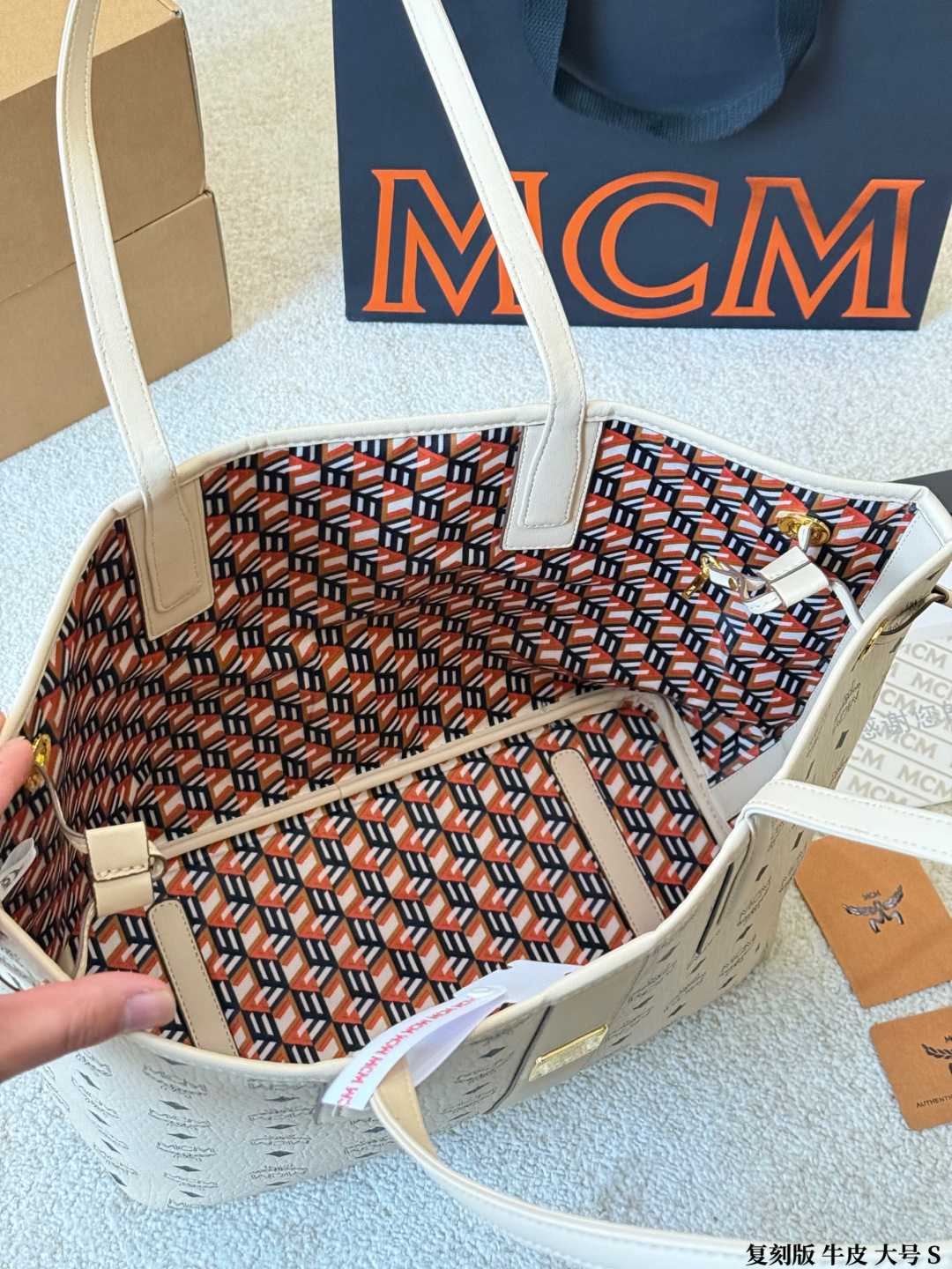 MCM bag Original single cowhide large size — photo 9