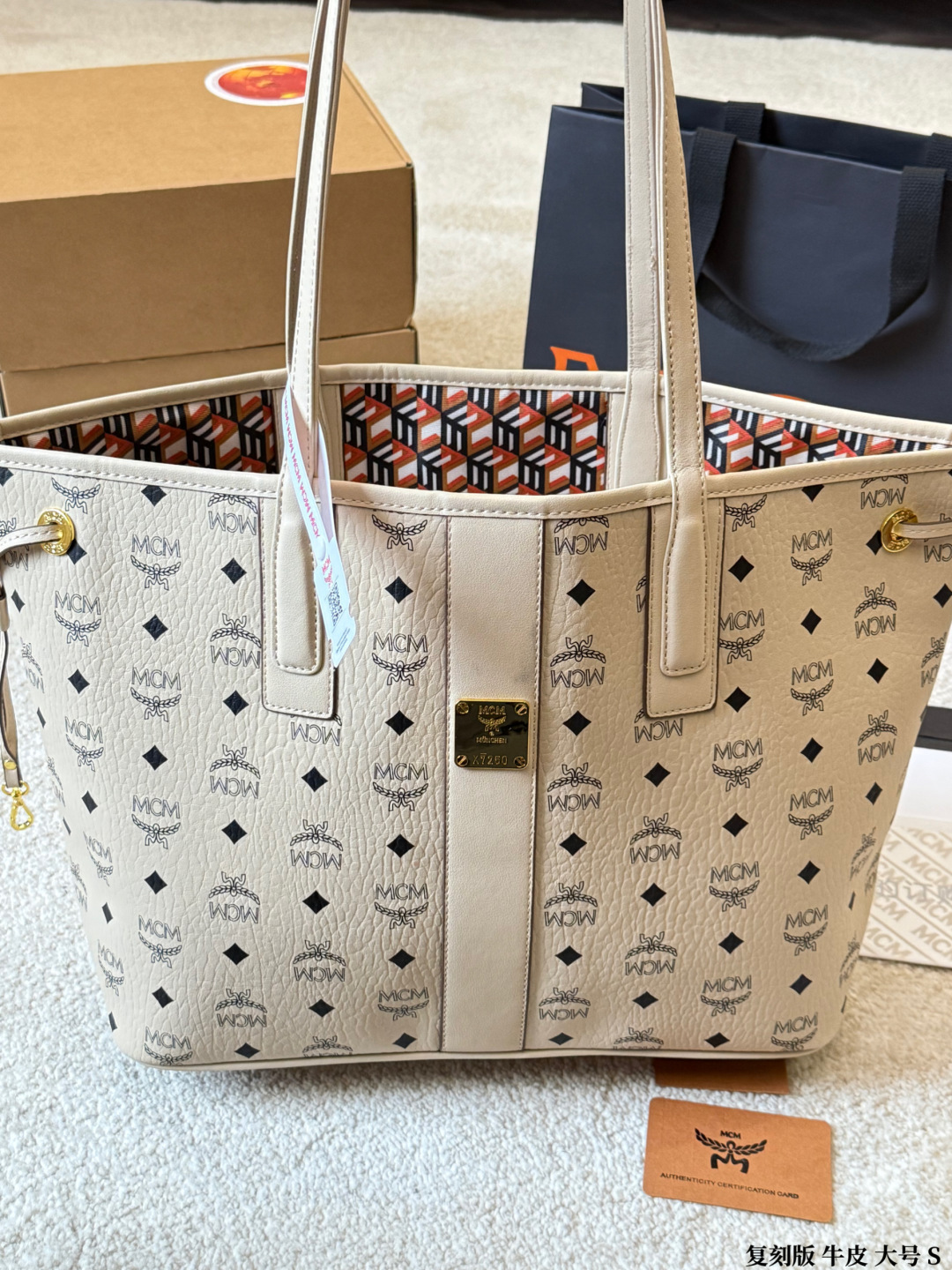 MCM bag Original single cowhide large size — photo 4