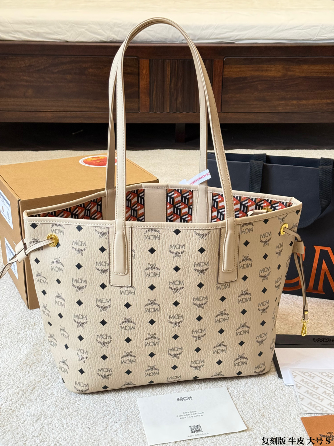 MCM bag Original single cowhide large size — photo 8