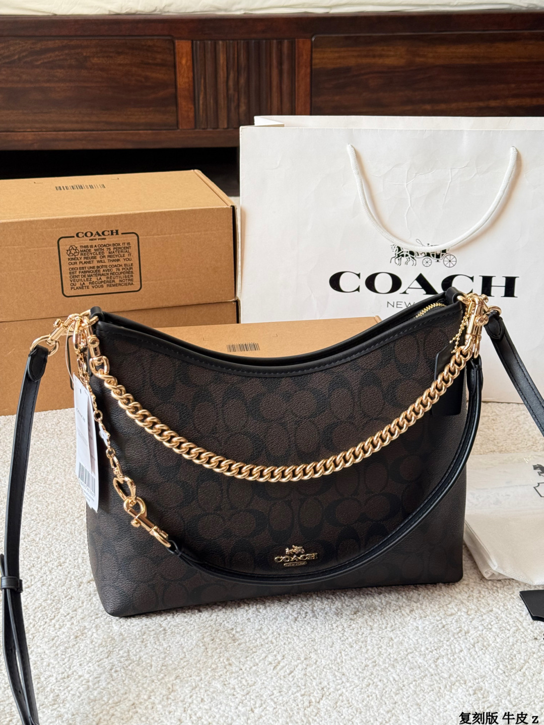 Réplica con colgante COACH ¡Nuevo! Bolso Laurel, el clásico bolso luna de Coach, un poco más grande que el bolso de axi…