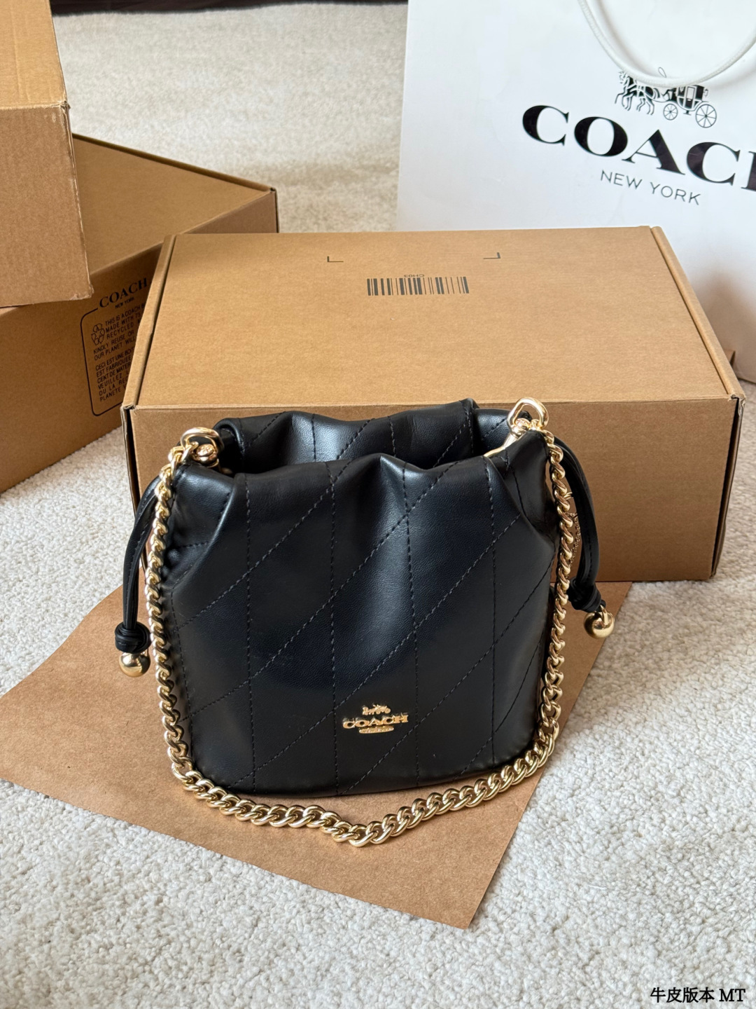 Réplica Coach Faye mini bolso de cordón Coach Faye mini bolso de cordón, color blanco crema en piel completa + cadena m…
