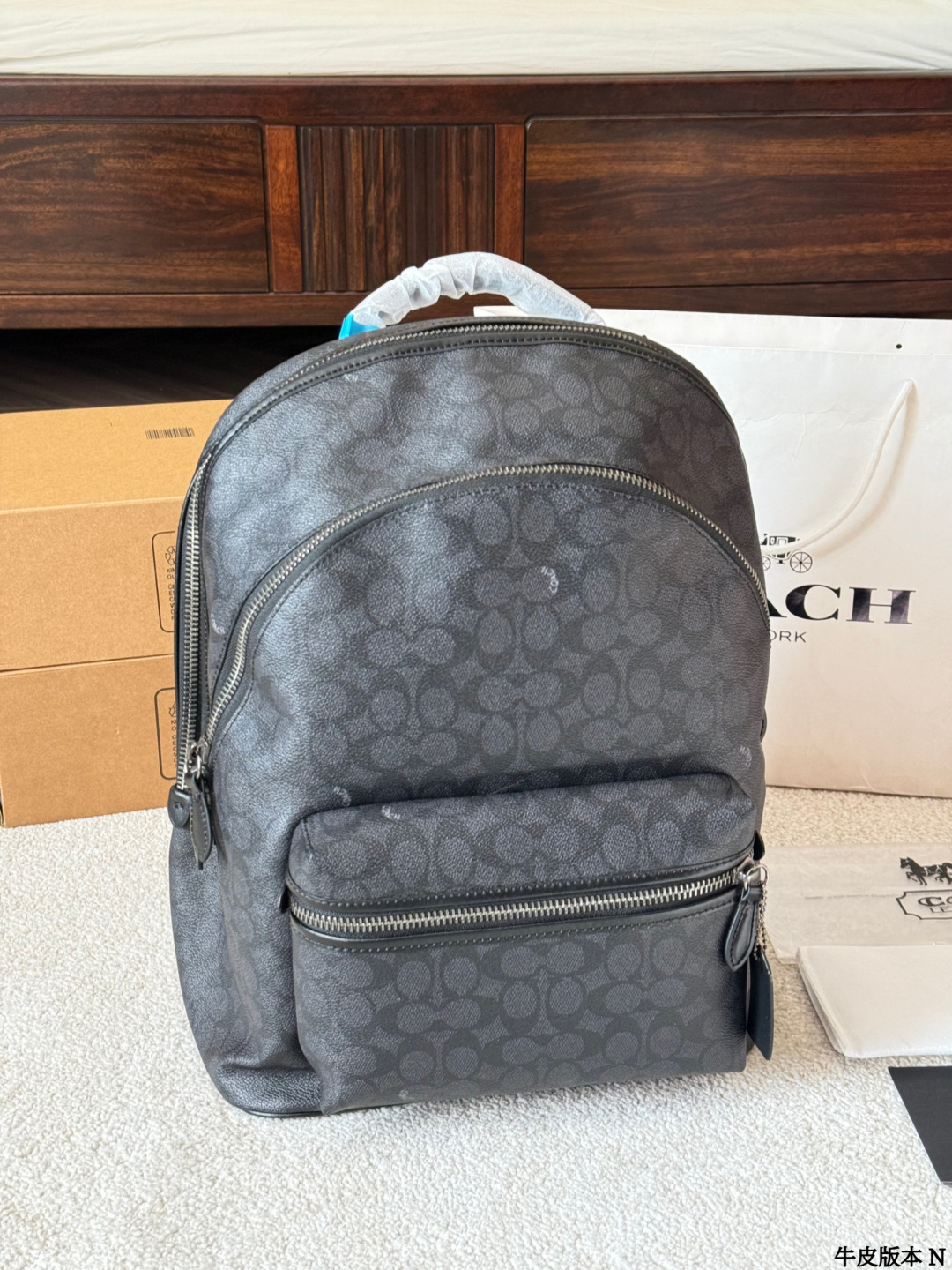 Versión de piel de vaca Coach CHARTER mochila negra con estampado clásico y combinación de colores, todo el cuerpo de c…