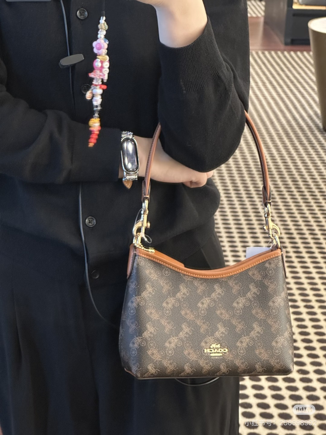 _dwG9sbQJ9ilncF2DGhtnM9hfeduJTPAmyXHiZ4A