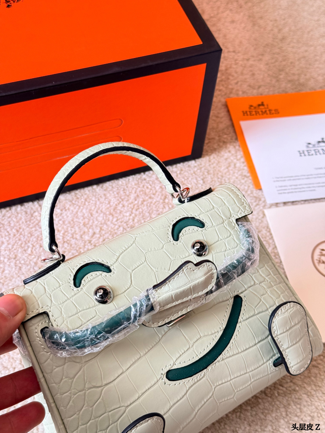 Hermes Kelly Doll Off-white crocodile embossed leather with green accents crossbody everyday