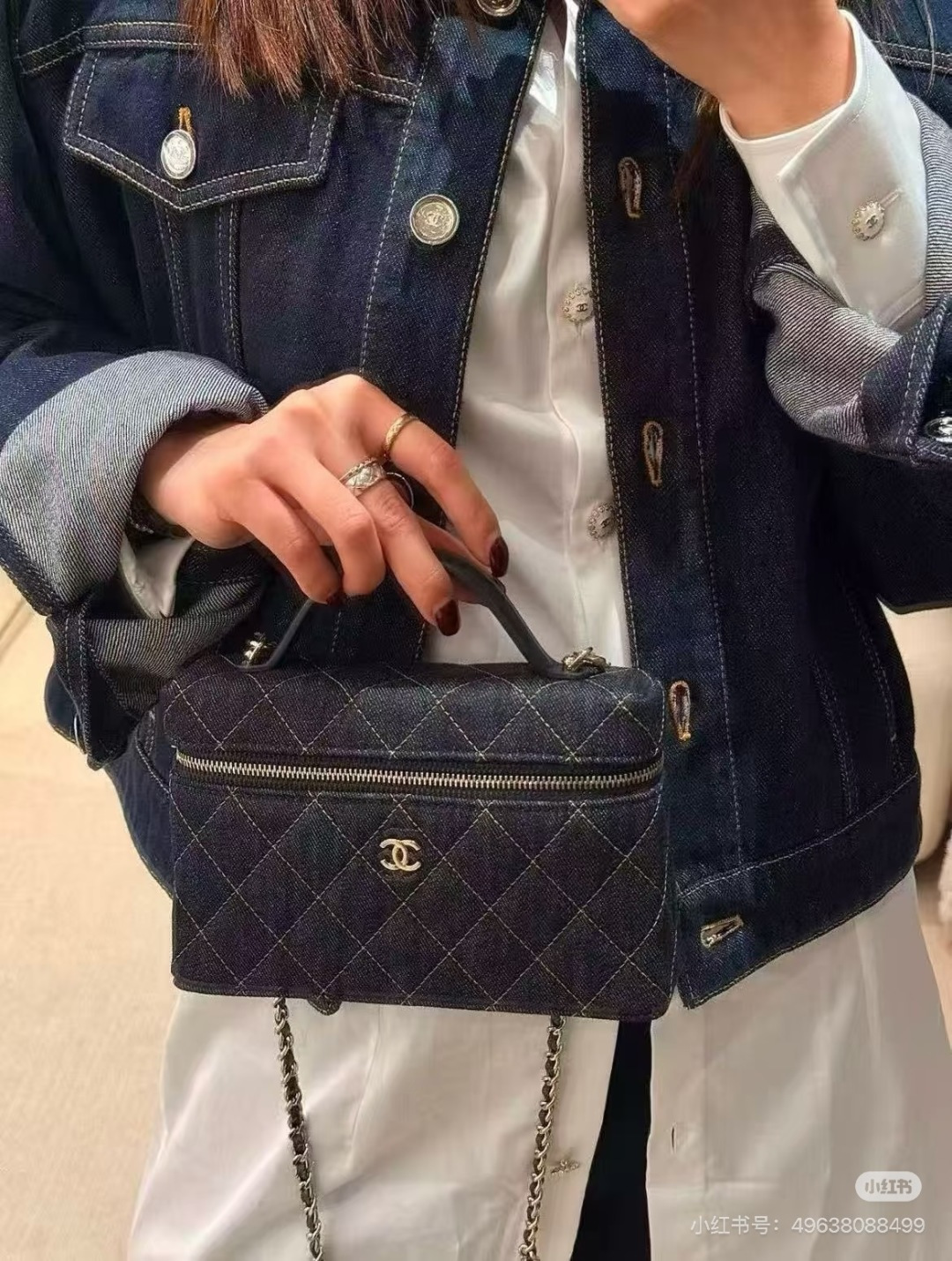 _da09s_iFQ19lHnakObRIO_2c3wpN7RiWSvMsJfQ