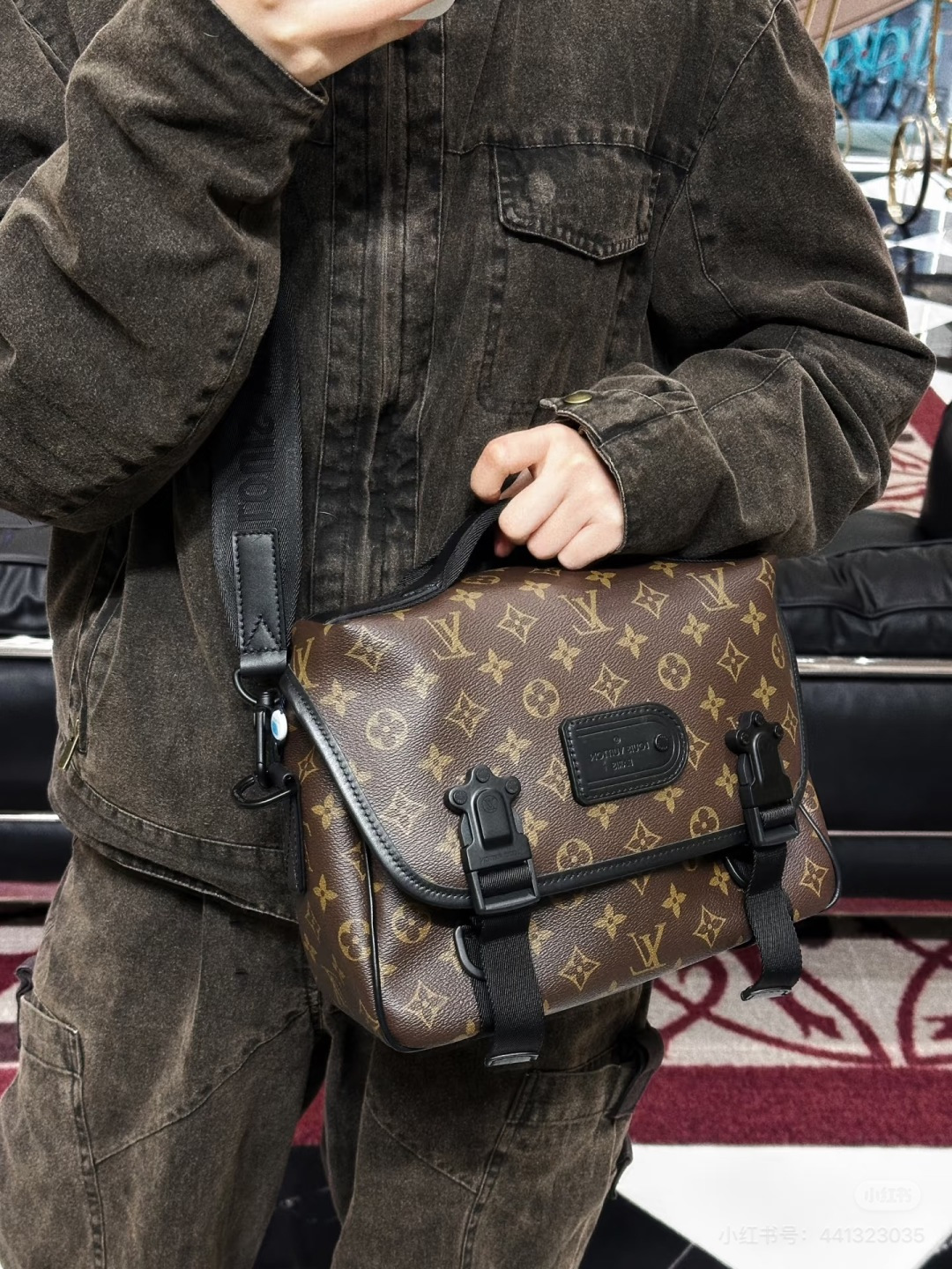 _diE9sfYrSHe5soKZqh0bl5uzVAVuH66edrUlS6g