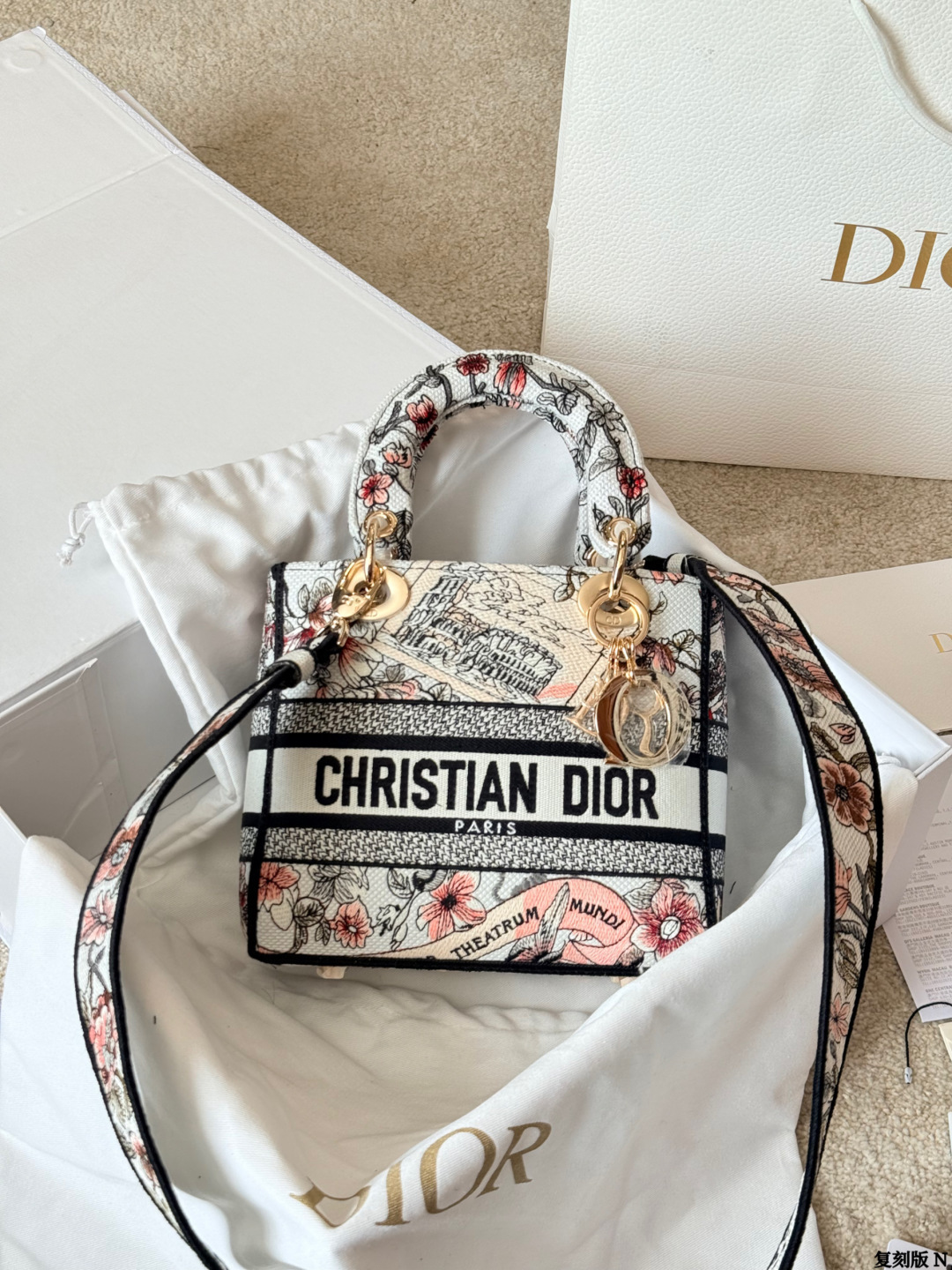 _dj89sXA9mFpHhFkW_0LkmfQR1oektdH1gWfl-DQ