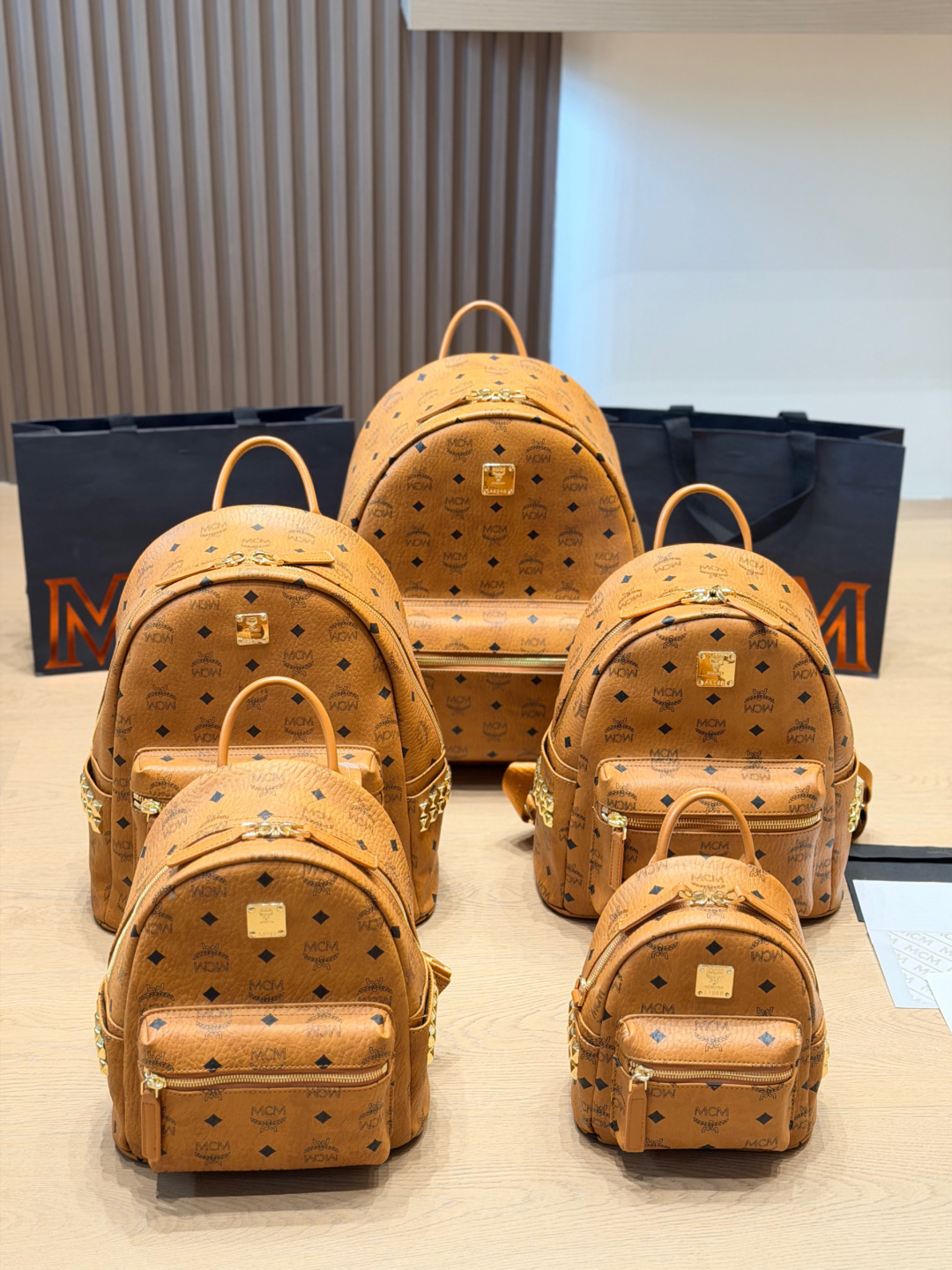 p180/p170/p160/p155/p145 Classic ✈✈ MCM backpack has arrived ✨ M C M ✨2 Classic backpack 🎒 Qingdao original order OEM …