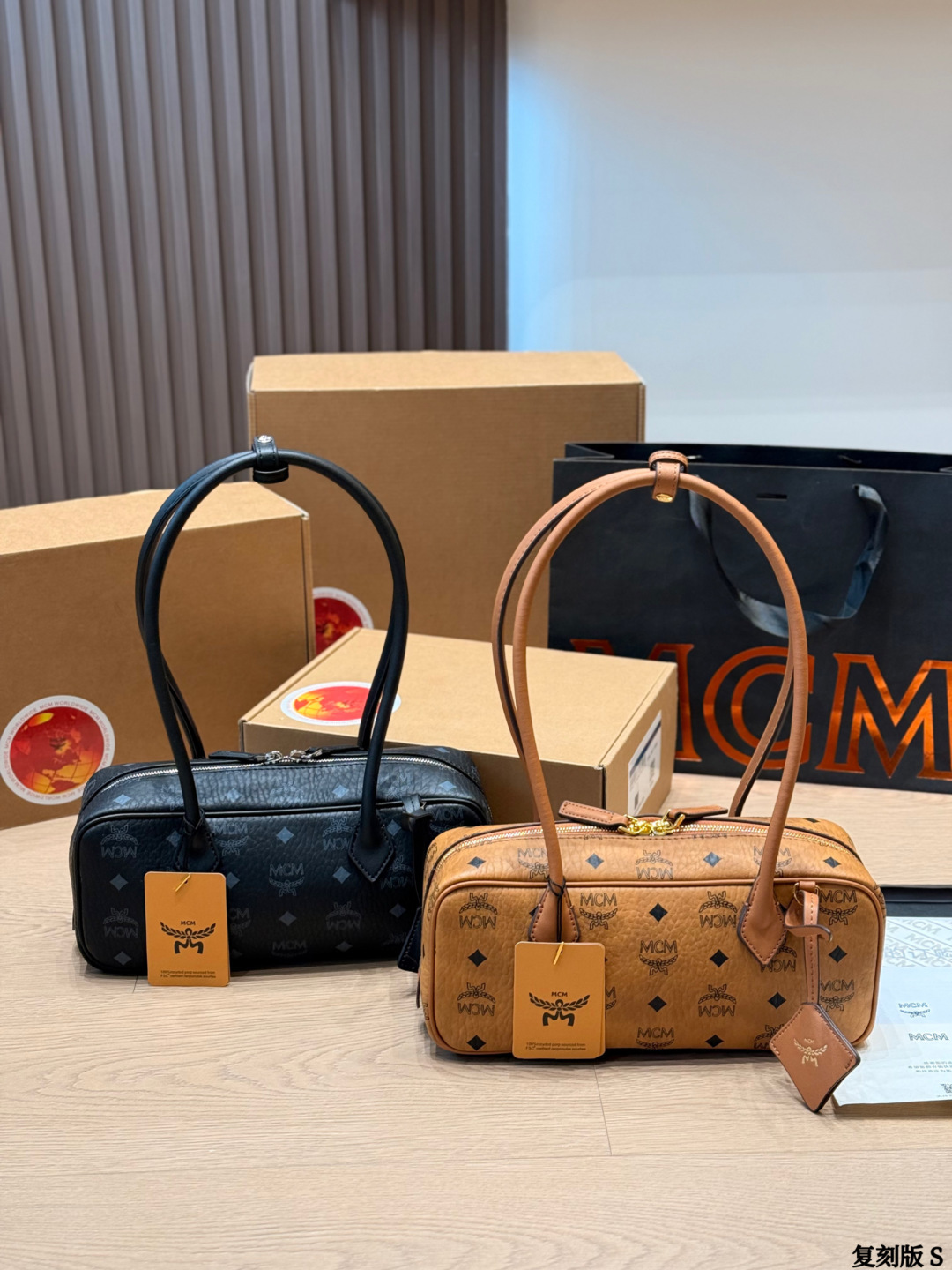 Réplica p165 MCM bolso salchicha color coñac​​ 👜MCM colección primavera-verano 2026 bolso salchicha color co…