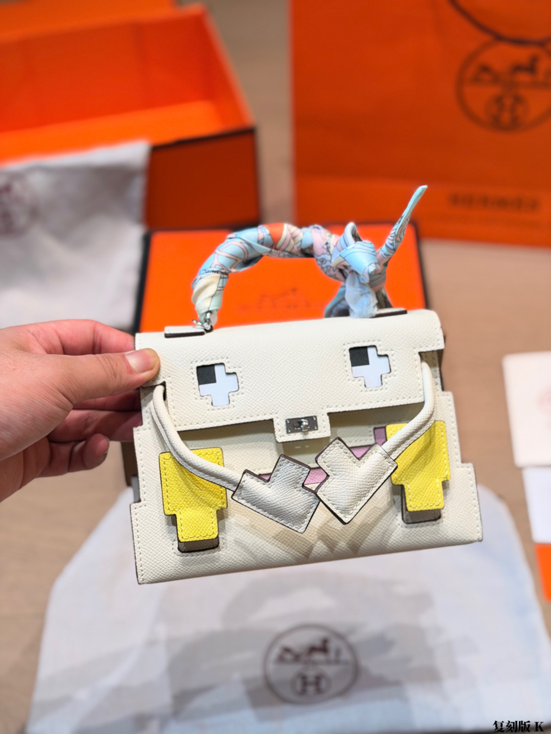 Hermes Kelly Doll Picto Craie Beige multicolor crossbody everyday