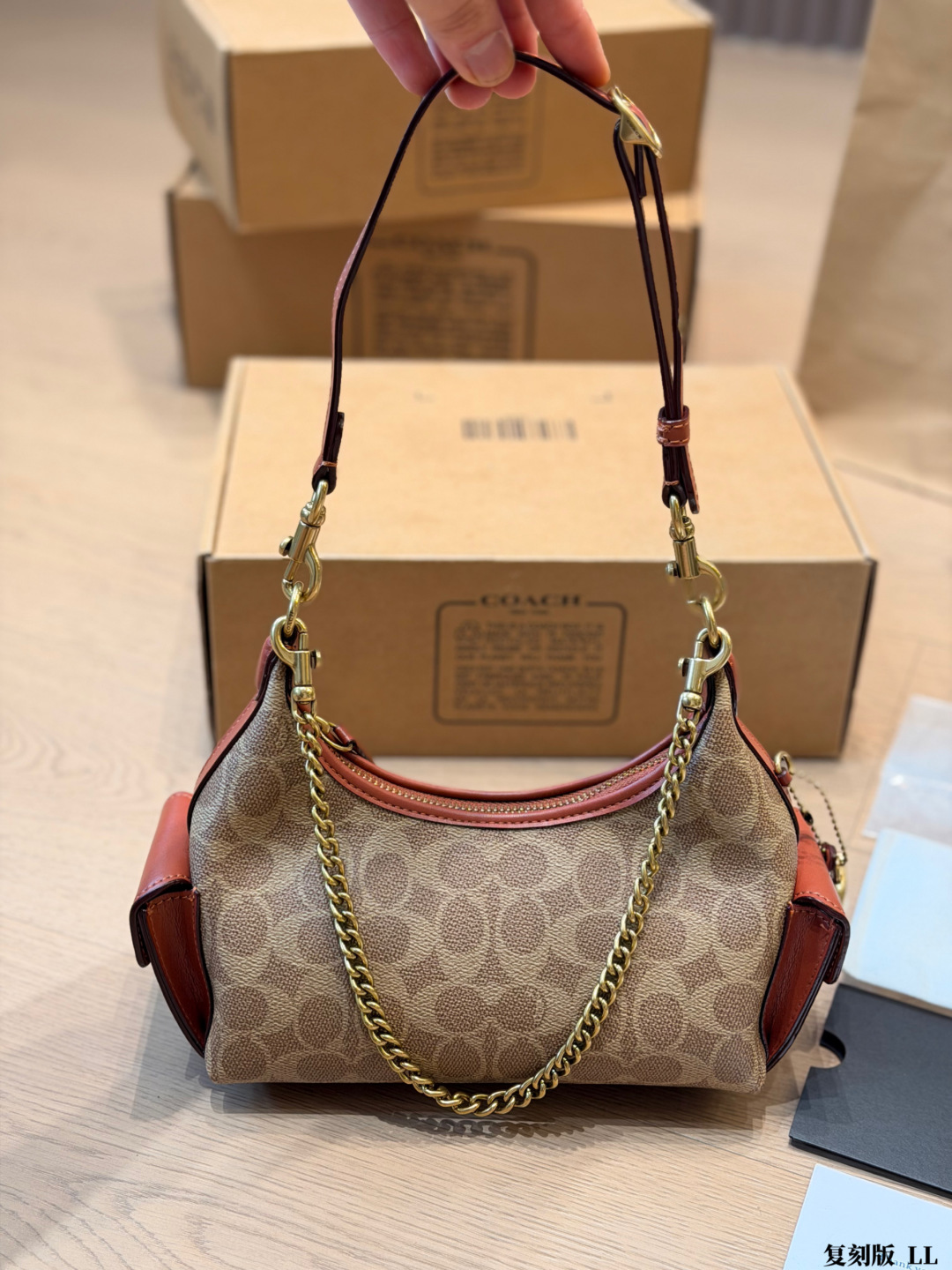 COACH bag Coach Hobo ​​ C logo + — photo 3